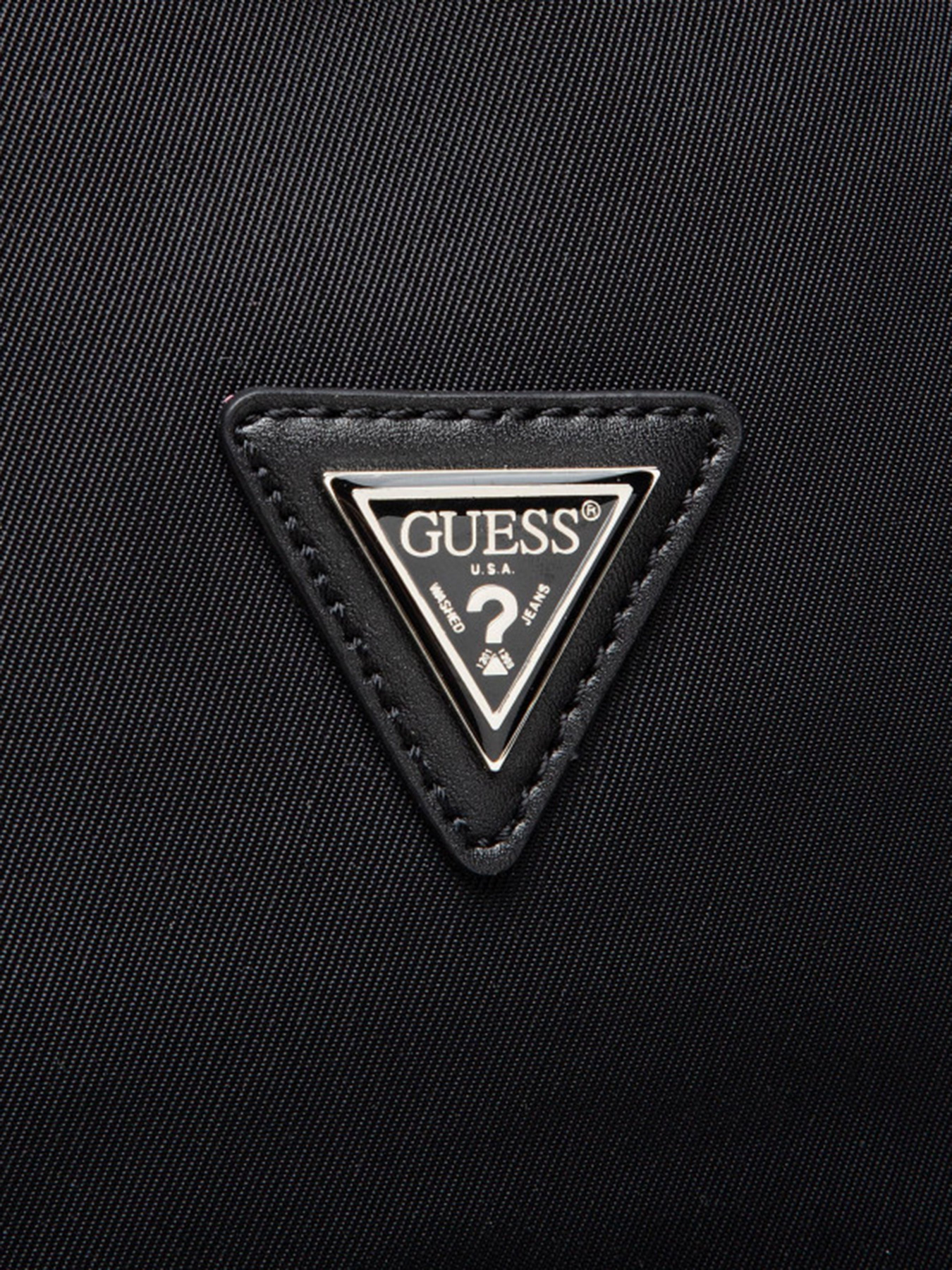 Рюкзаки GUESS Quarto модель HMQUAS.P1305;BLA Рюкзаки GUESS Quarto модель HMQUAS.P1305;BLA Фото