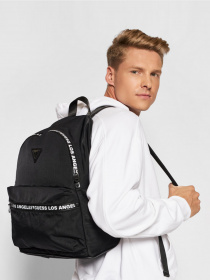 Рюкзаки GUESS Quarto модель HMQUAS.P1305;BLA Рюкзаки GUESS Quarto модель HMQUAS.P1305;BLA Фото