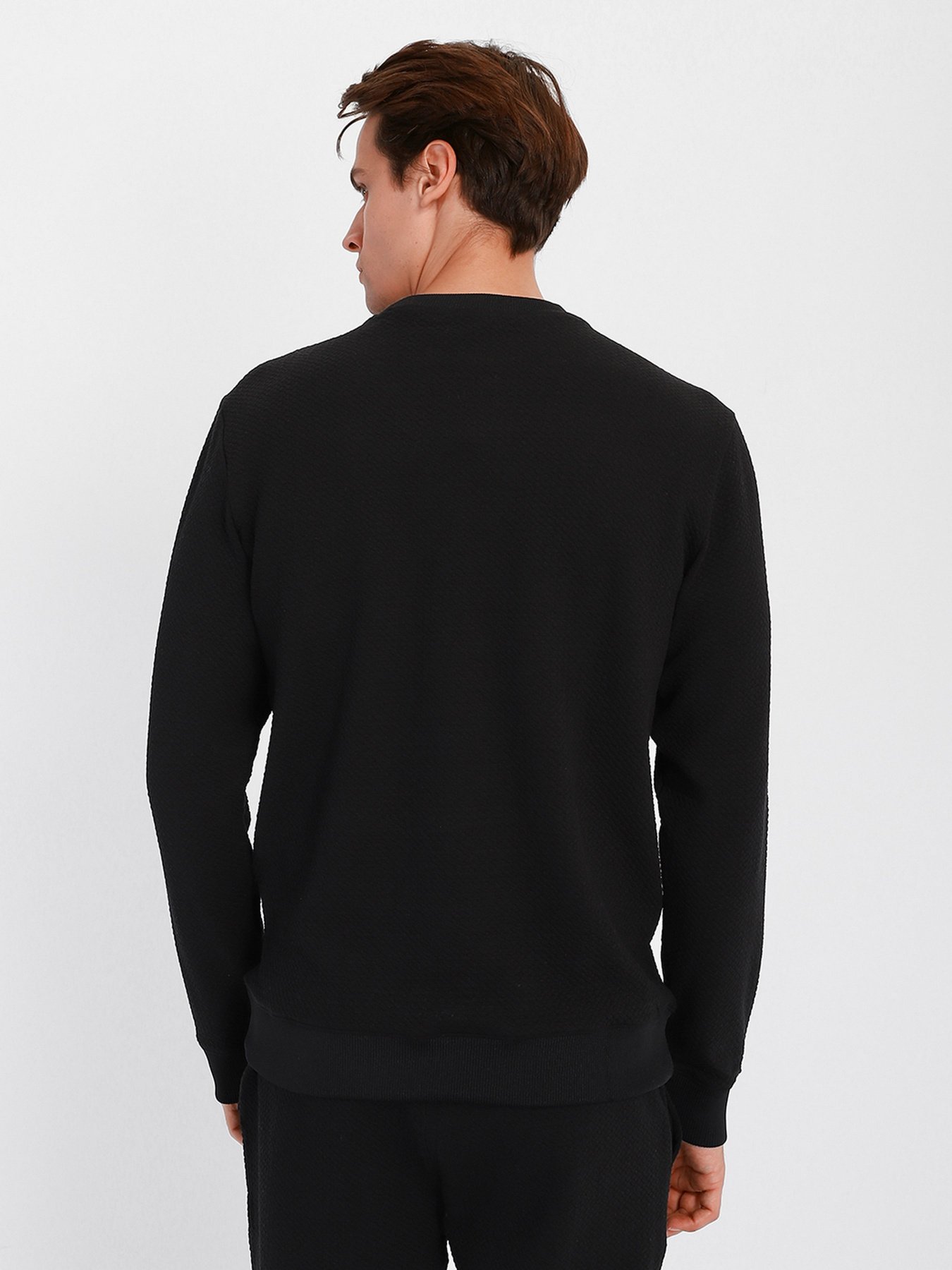 Свитшот GUESS модель U1YA13.RAJU0;JBLK Фото