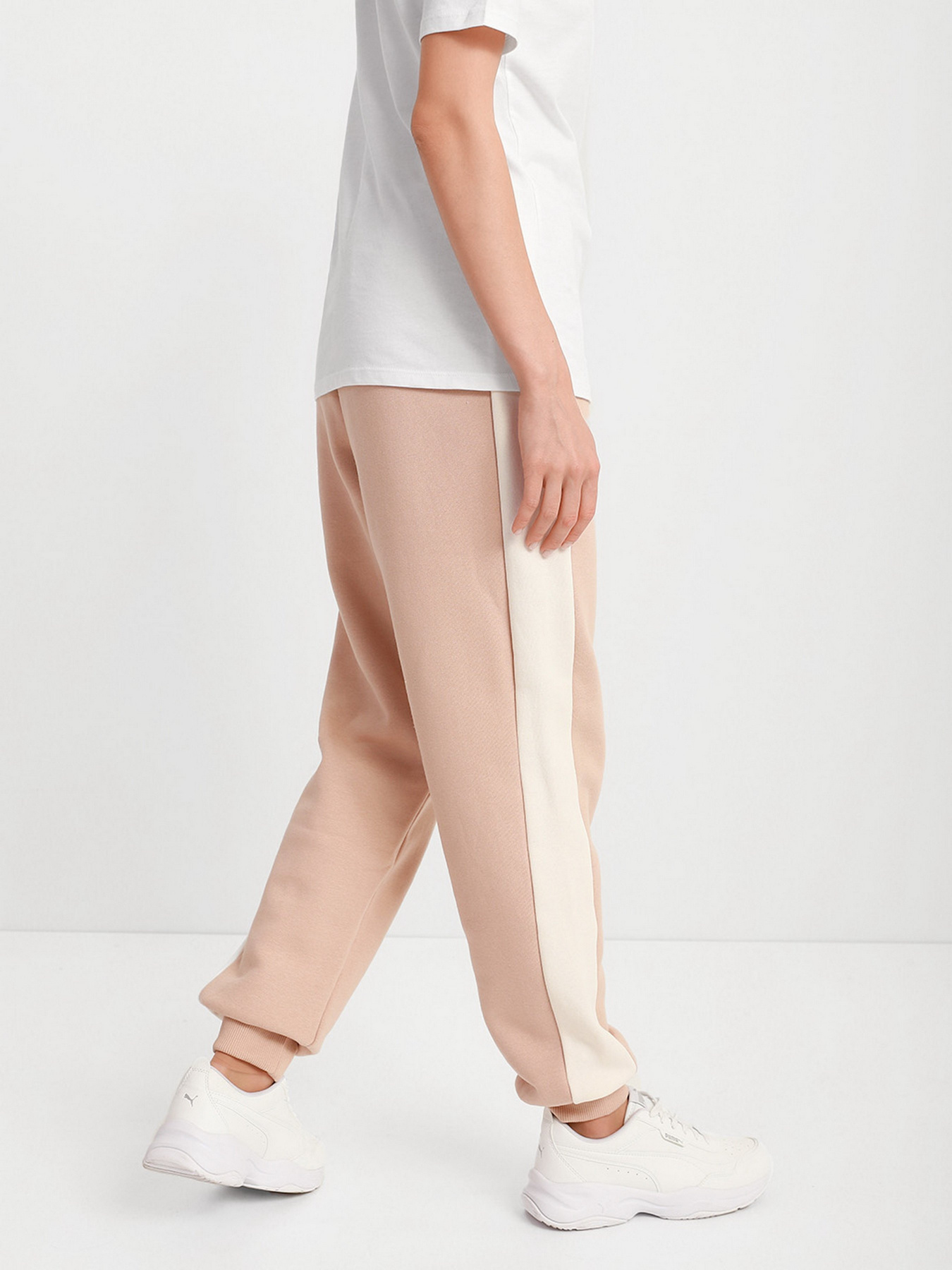 Спортивні штани GUESS модель O1BA27.K9V31;G1DE Фото