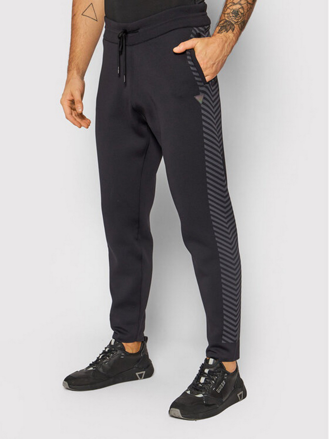 Повсякденні штани GUESS модель U1BA64.ZZ04Q;JBLK Фото