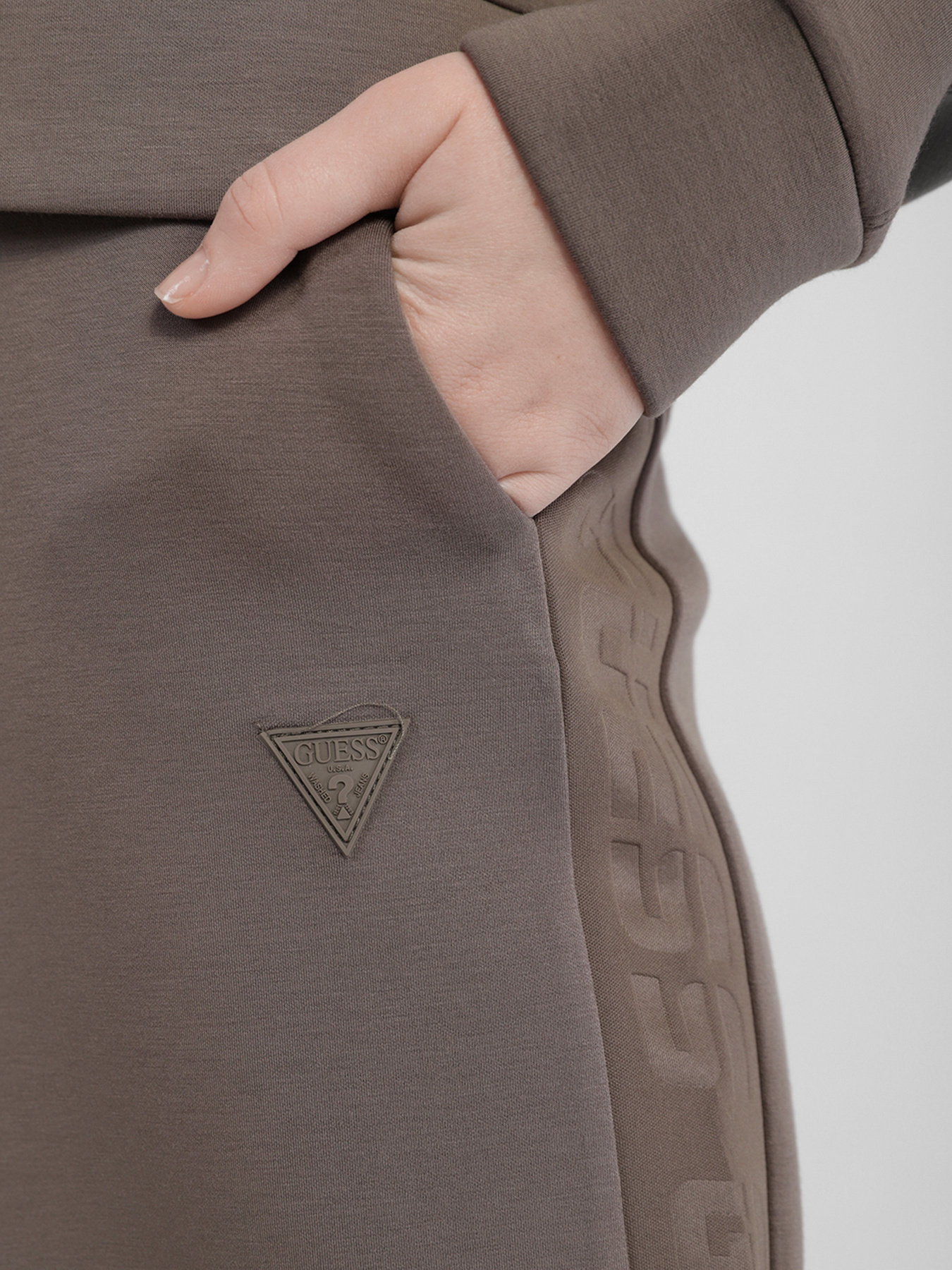 Штани повсякденні GUESS модель O1GA47.KAMN2;G8ED Фото