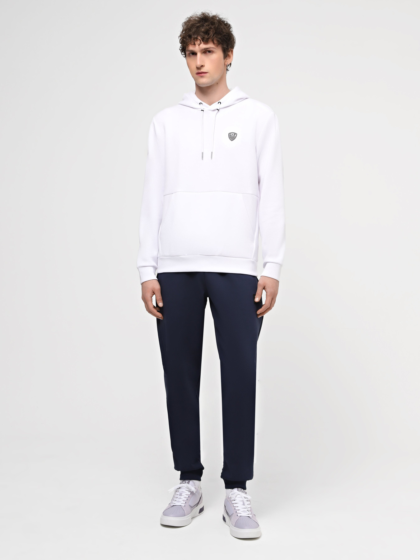 Худи EA7 Premium Shield модель 8NPM21-PJ4EZ-1100 Фото