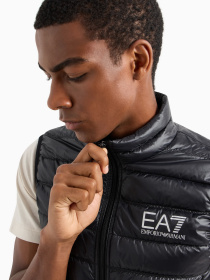 Утеплений жилет EA7 Core модель 8NPQ01-PN29Z-1200 Фото