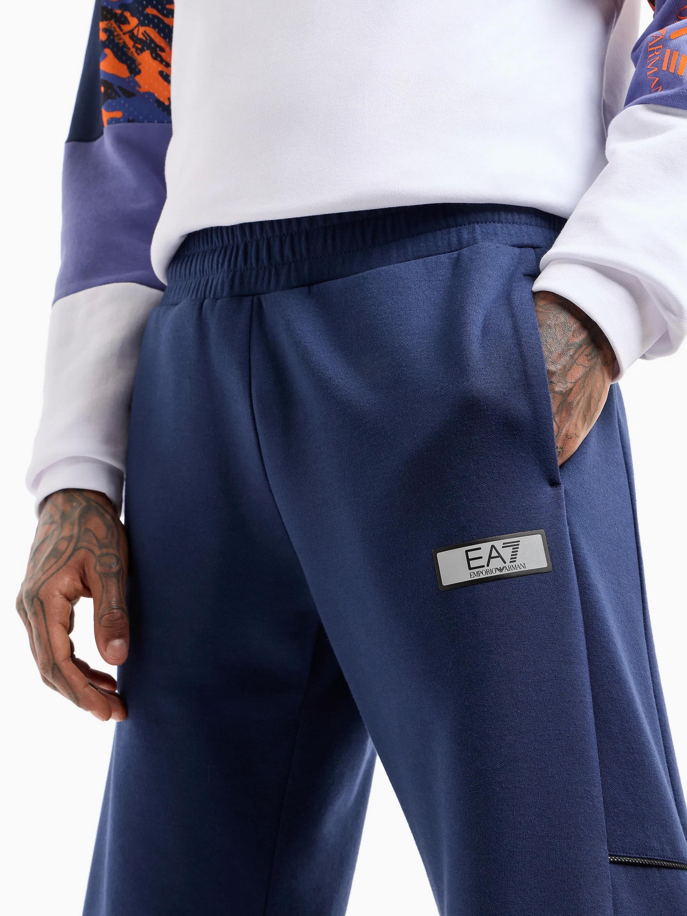 Шорты EA7 Visibility модель 3DPS68-PJUWZ-1554 Фото