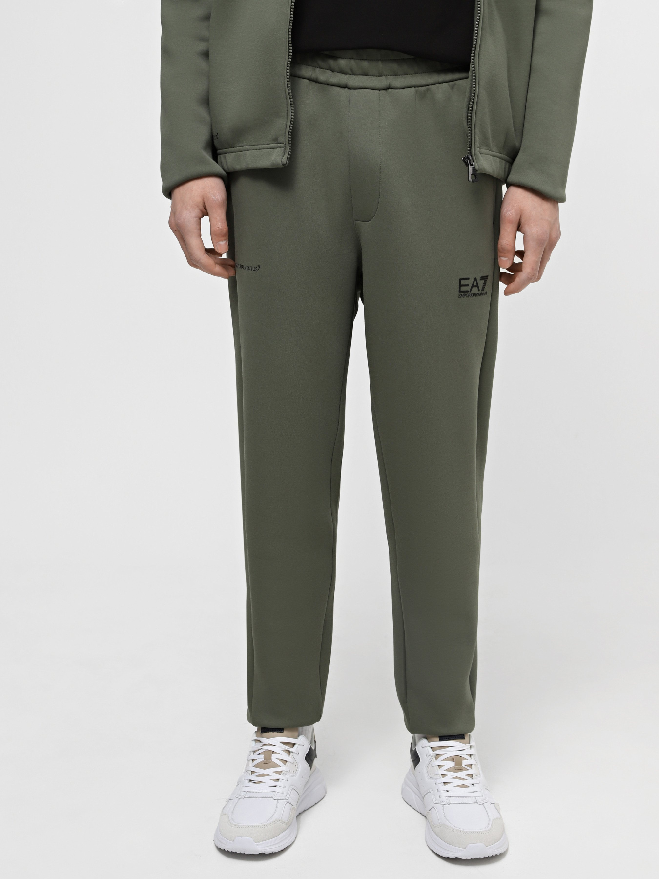 Спортивний костюм EA7 Athletic Mix модель 3DPV12-PJUXZ-1846 Спортивний костюм EA7 Athletic Mix модель 3DPV12-PJUXZ-1846 Фото