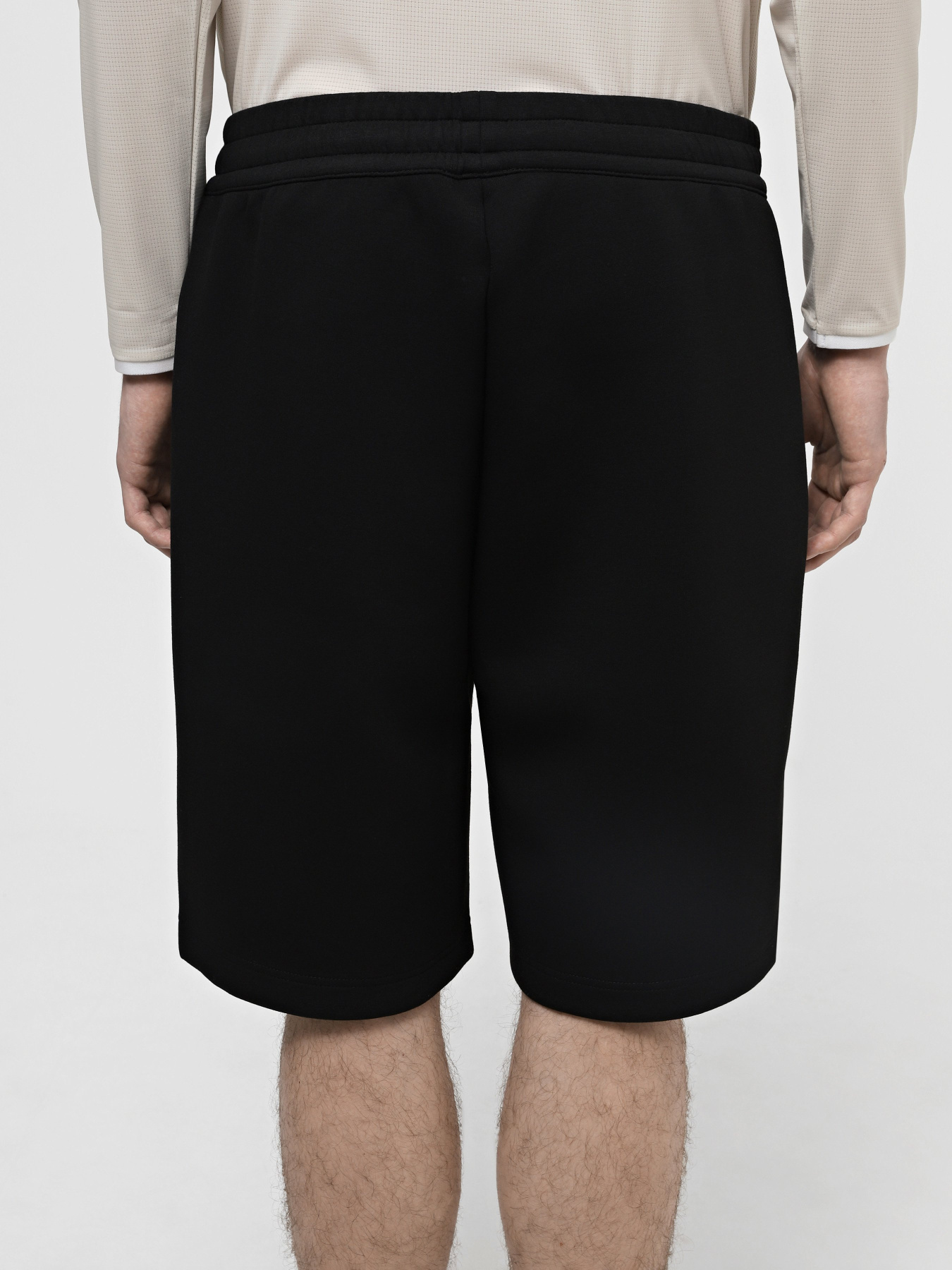 Шорты EA7 Premium Shield модель 8NPS08-PJ4EZ-1200 Фото