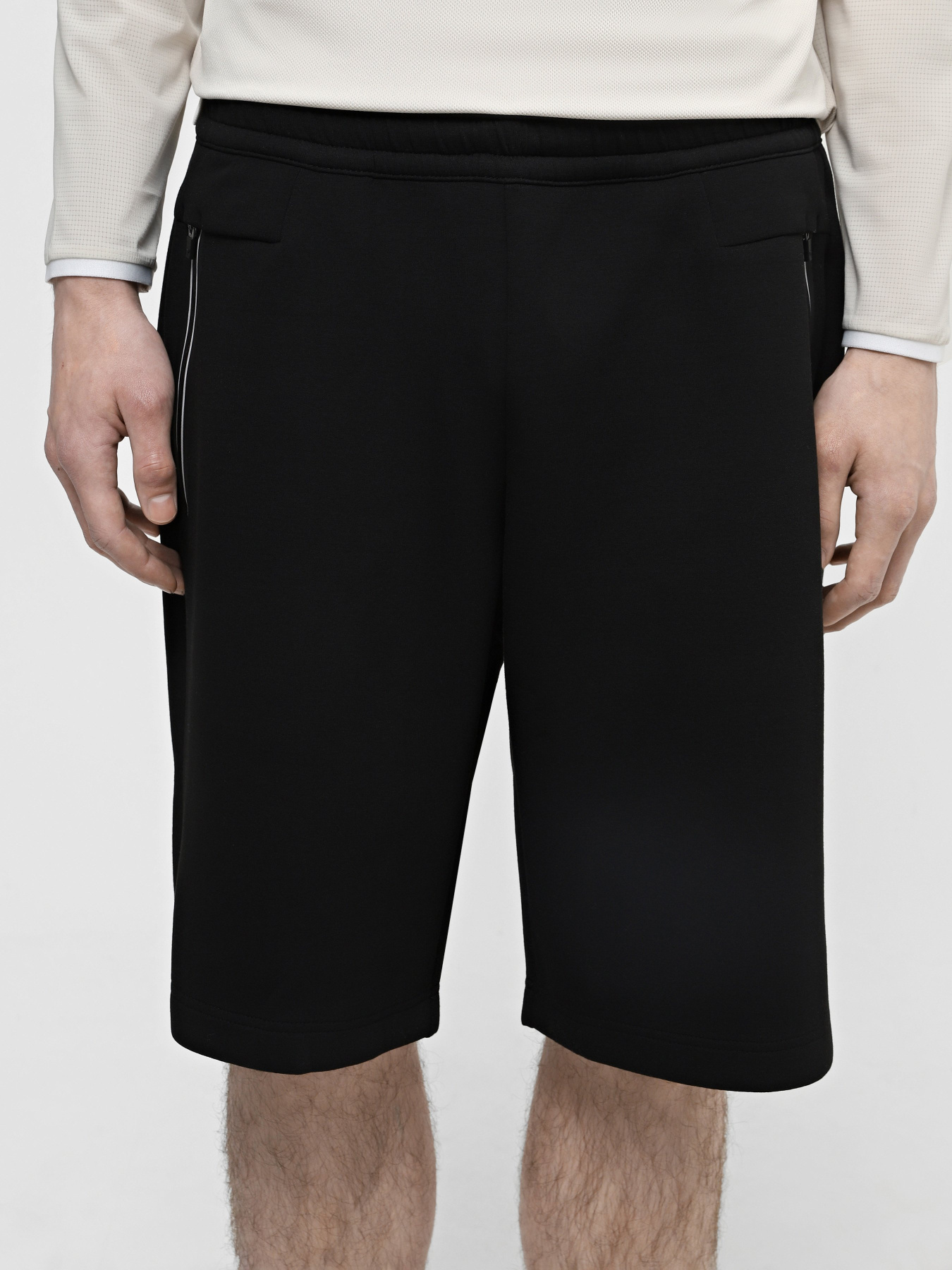 Шорты EA7 Premium Shield модель 8NPS08-PJ4EZ-1200 Фото