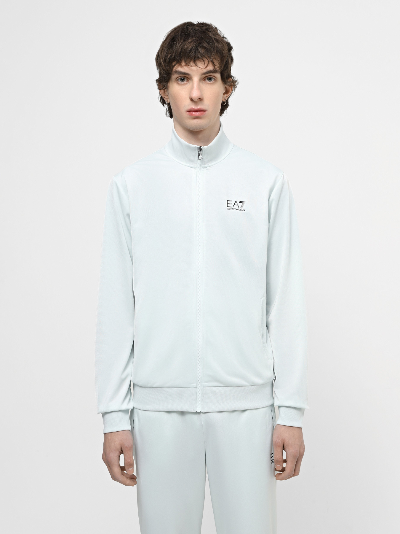 Спортивный костюм EA7 Core модель 8NPV71-PJ08Z-1133 Спортивный костюм EA7 Core модель 8NPV71-PJ08Z-1133 Фото