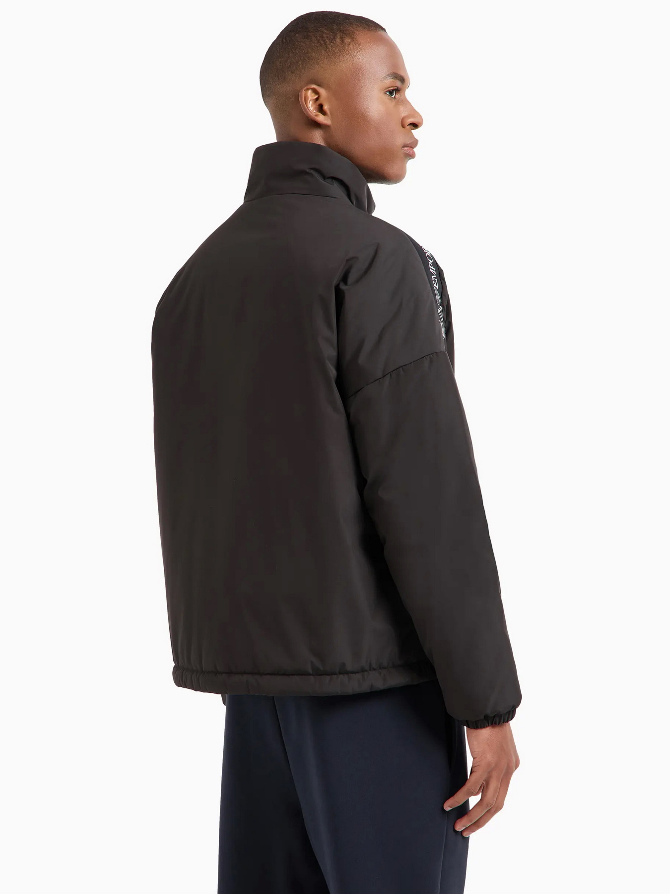 Демисезонная куртка EA7 Logo Series модель 6DPB04-PNE1Z-1200 Демисезонная куртка EA7 Logo Series модель 6DPB04-PNE1Z-1200 Фото