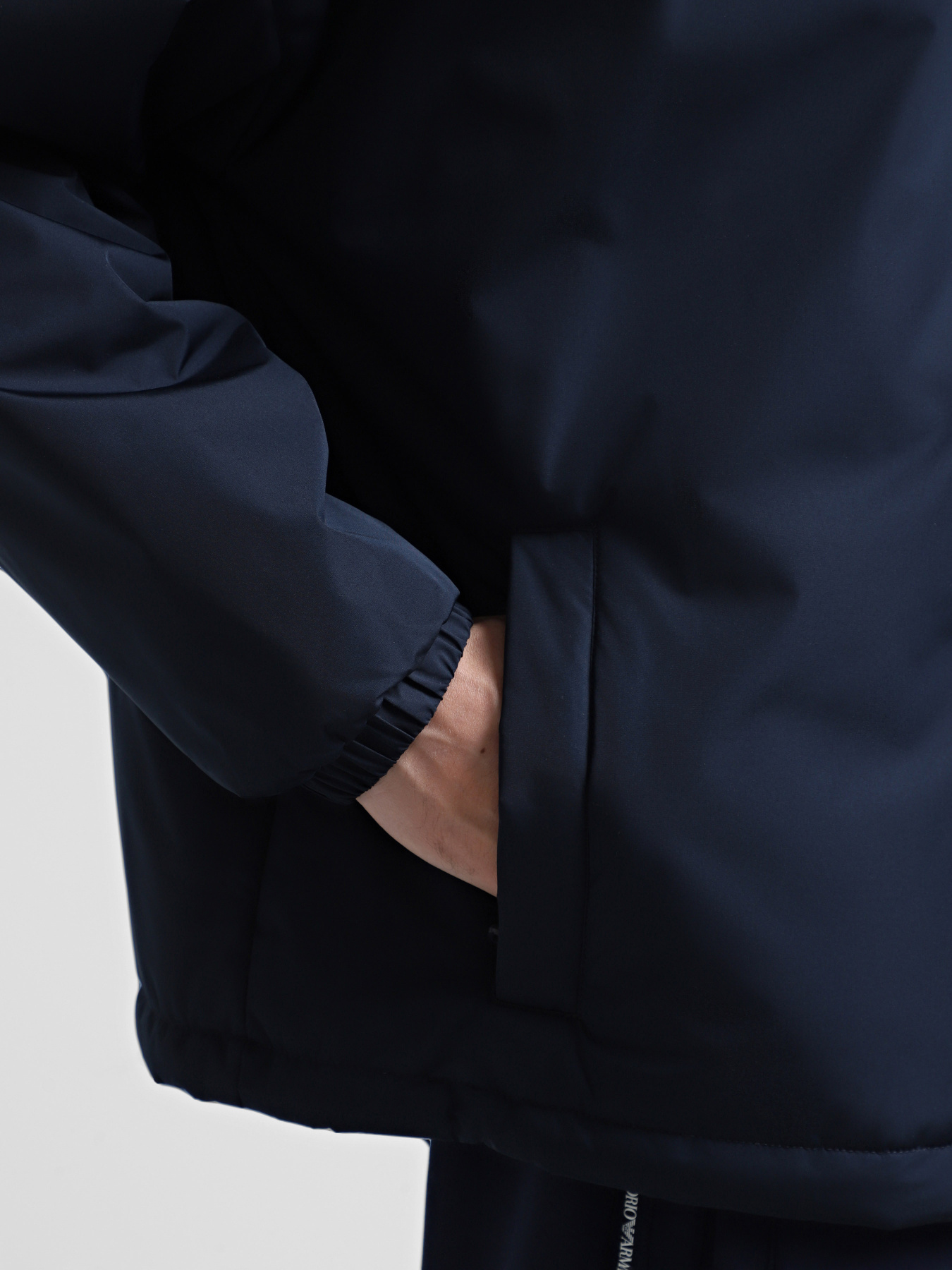 Демисезонная куртка EA7 Logo Series модель 6DPB04-PNE1Z-1562 Демисезонная куртка EA7 Logo Series модель 6DPB04-PNE1Z-1562 Фото