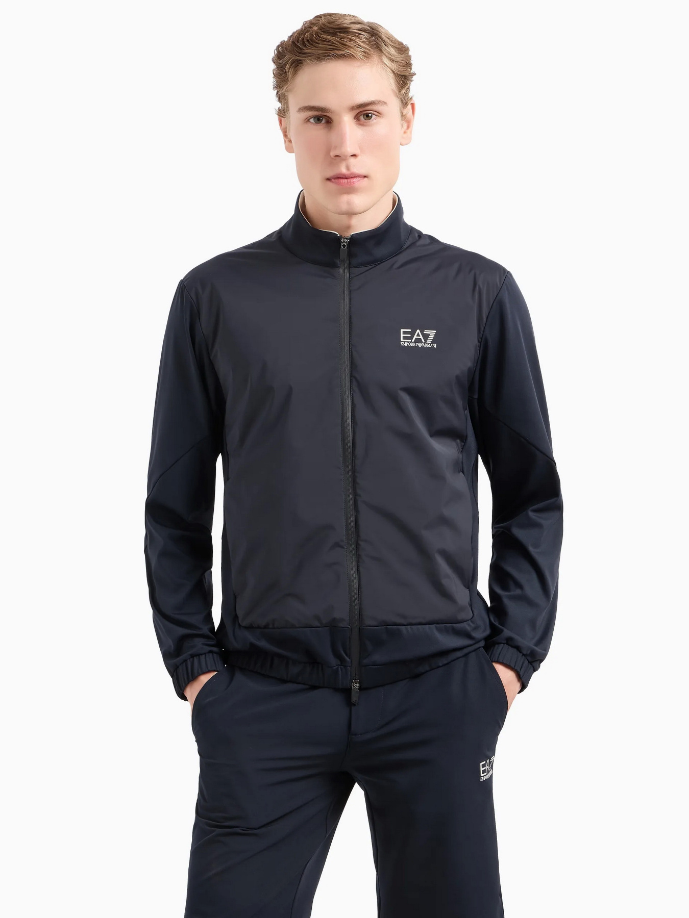 Ветровка EA7 Golf Pro модель 6DPM85-PJUFZ-1562 Фото