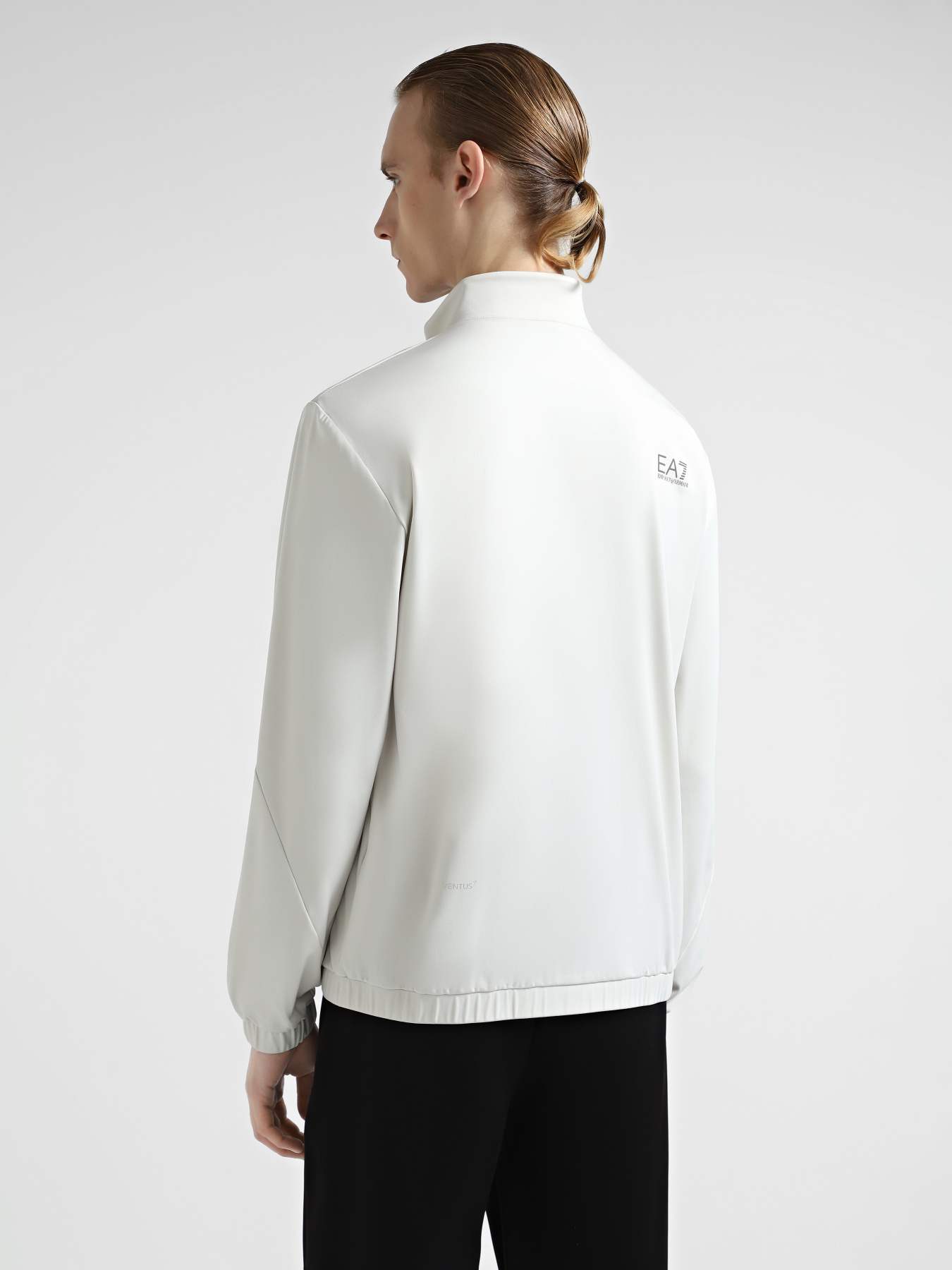 Ветровка EA7 Golf Pro модель 6DPM85-PJUFZ-1910 Фото