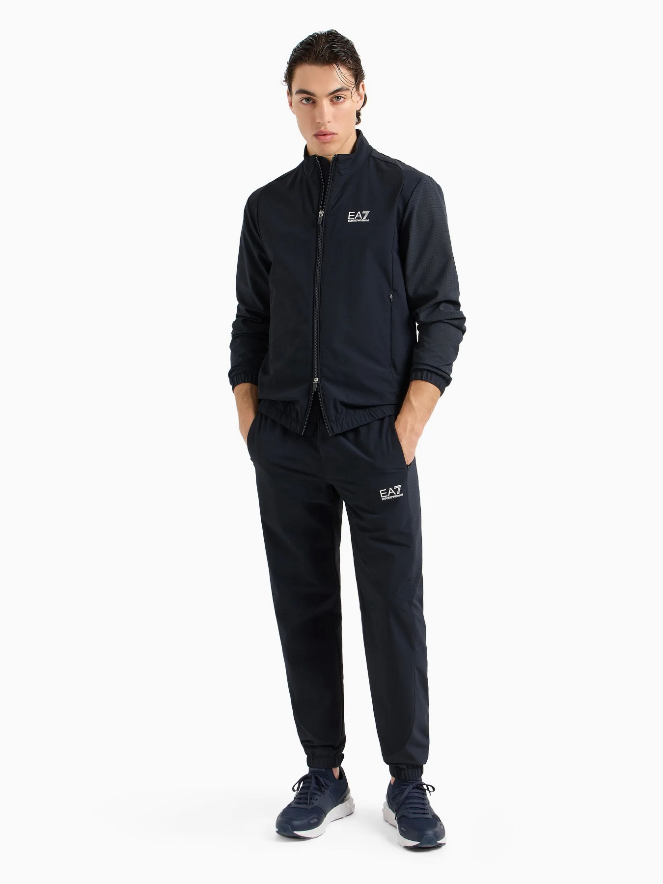 Спортивный костюм EA7 Tennis Pro модель 6DPV05-PNFWZ-1562 Фото