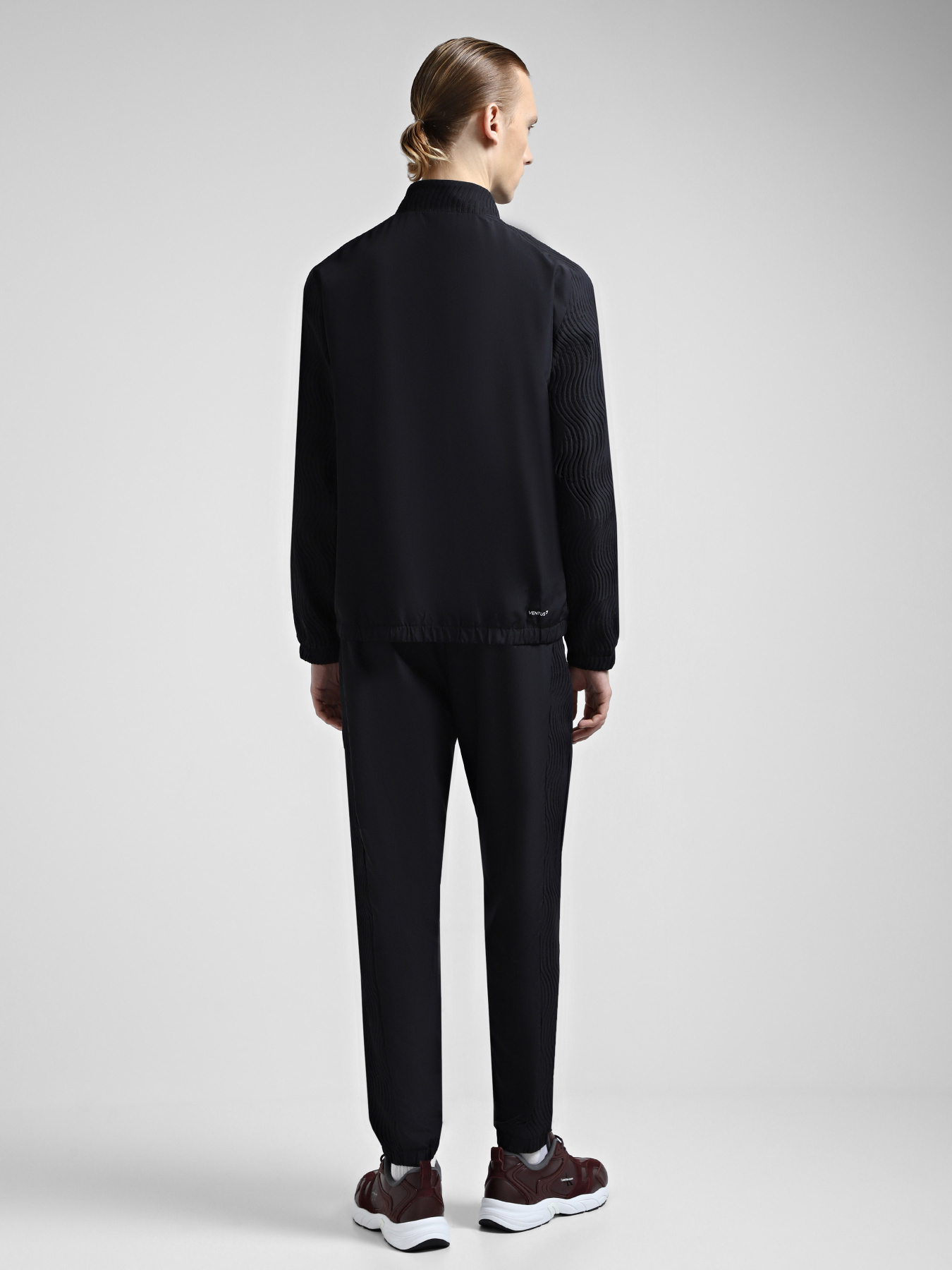 Спортивний костюм EA7 Tennis Pro модель 6DPV07-PNHFZ-1200 Фото