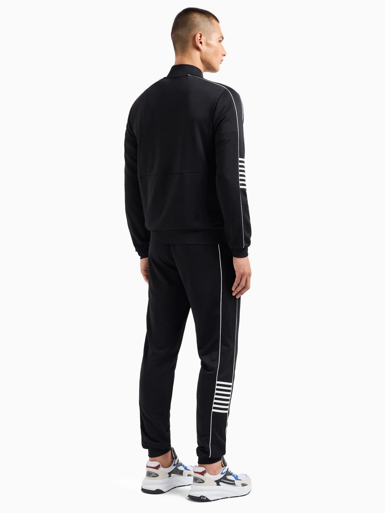 Спортивный костюм EA7 Core модель 6DPV53-PJ16Z-1200 Фото