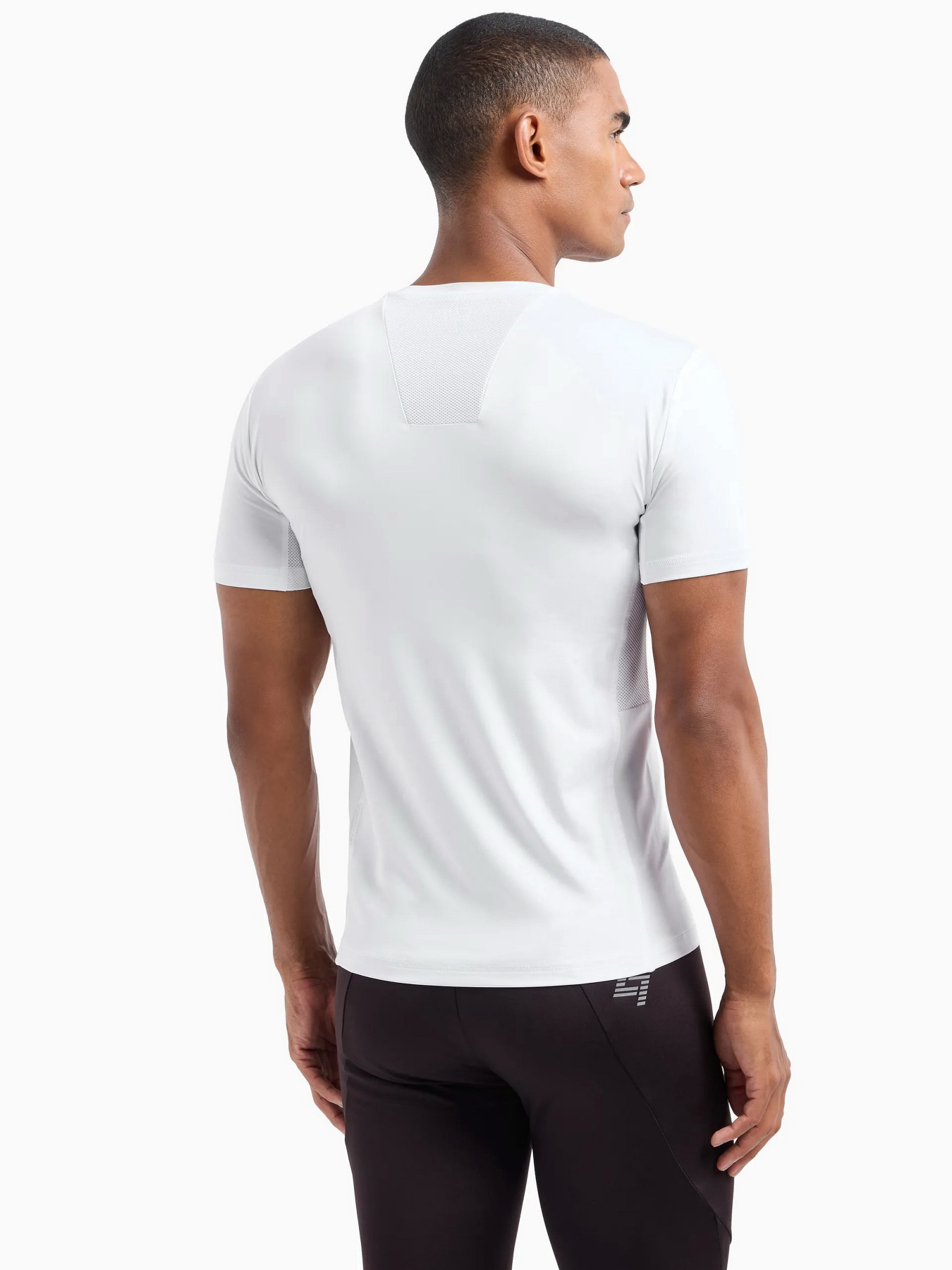 Футболка EA7 Vigor7 модель 8NPT12-PJ3UZ-1100 Фото