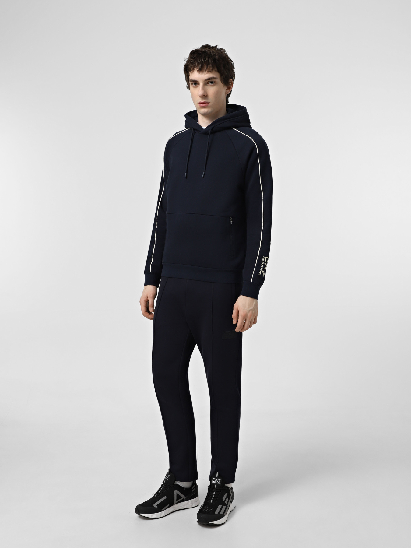 Худи EA7 Logo Series модель 6DPM21-PJZJZ-1562 Фото