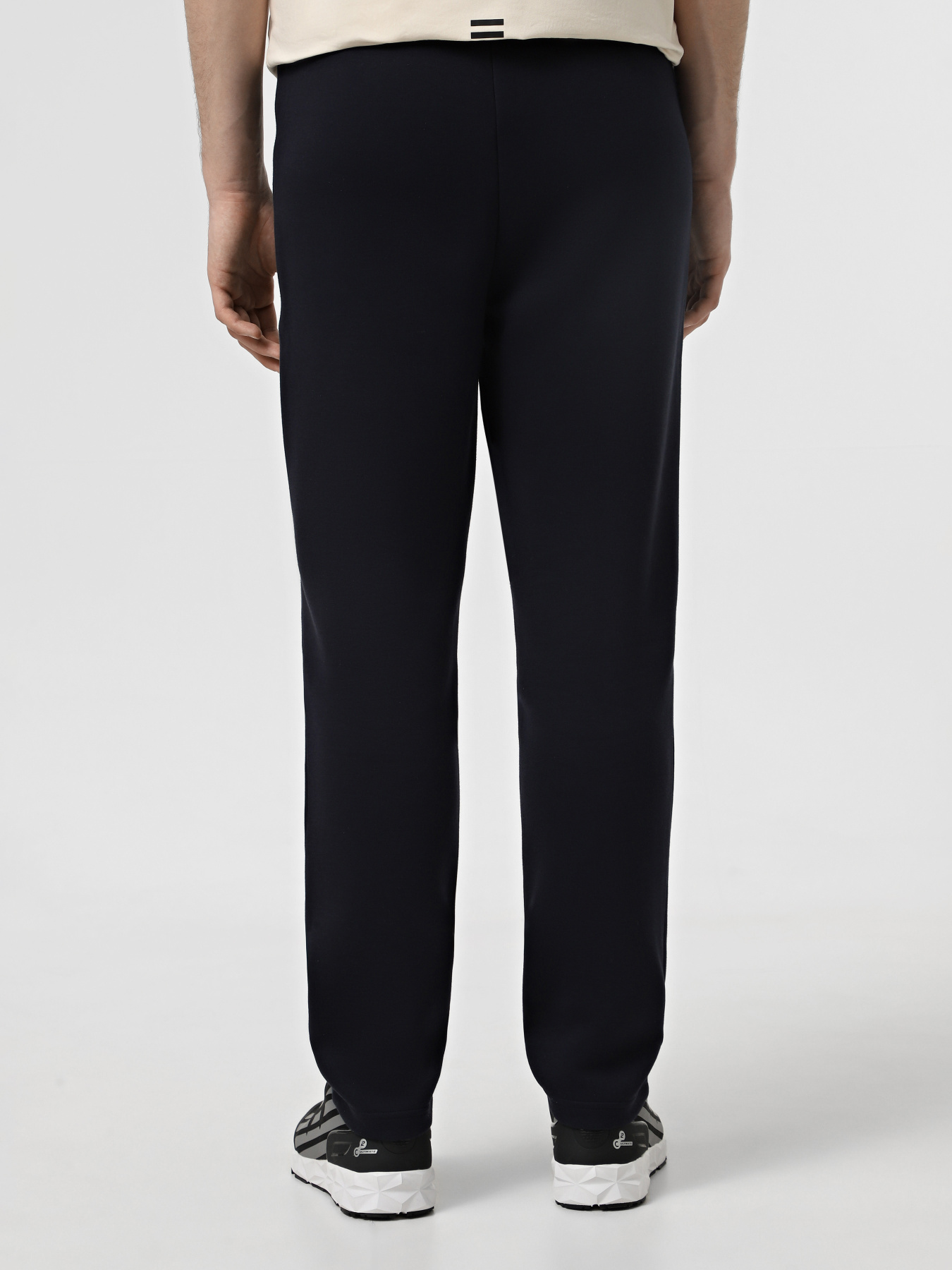 Штаны спортивные EA7 Tennis Club модель 6DPP68-PJODZ-1562 Фото