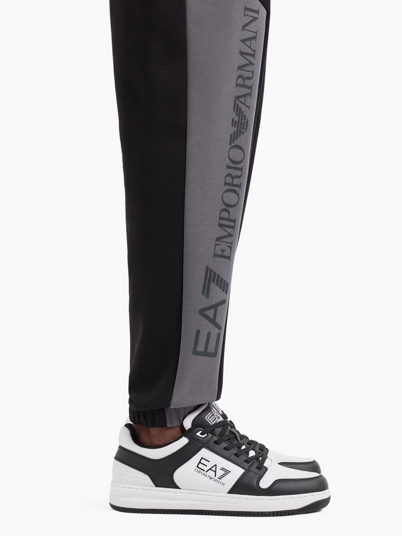 Спортивні штани EA7 Athletic Colour Block модель 6DPP71-PJVTZ-1200 Фото