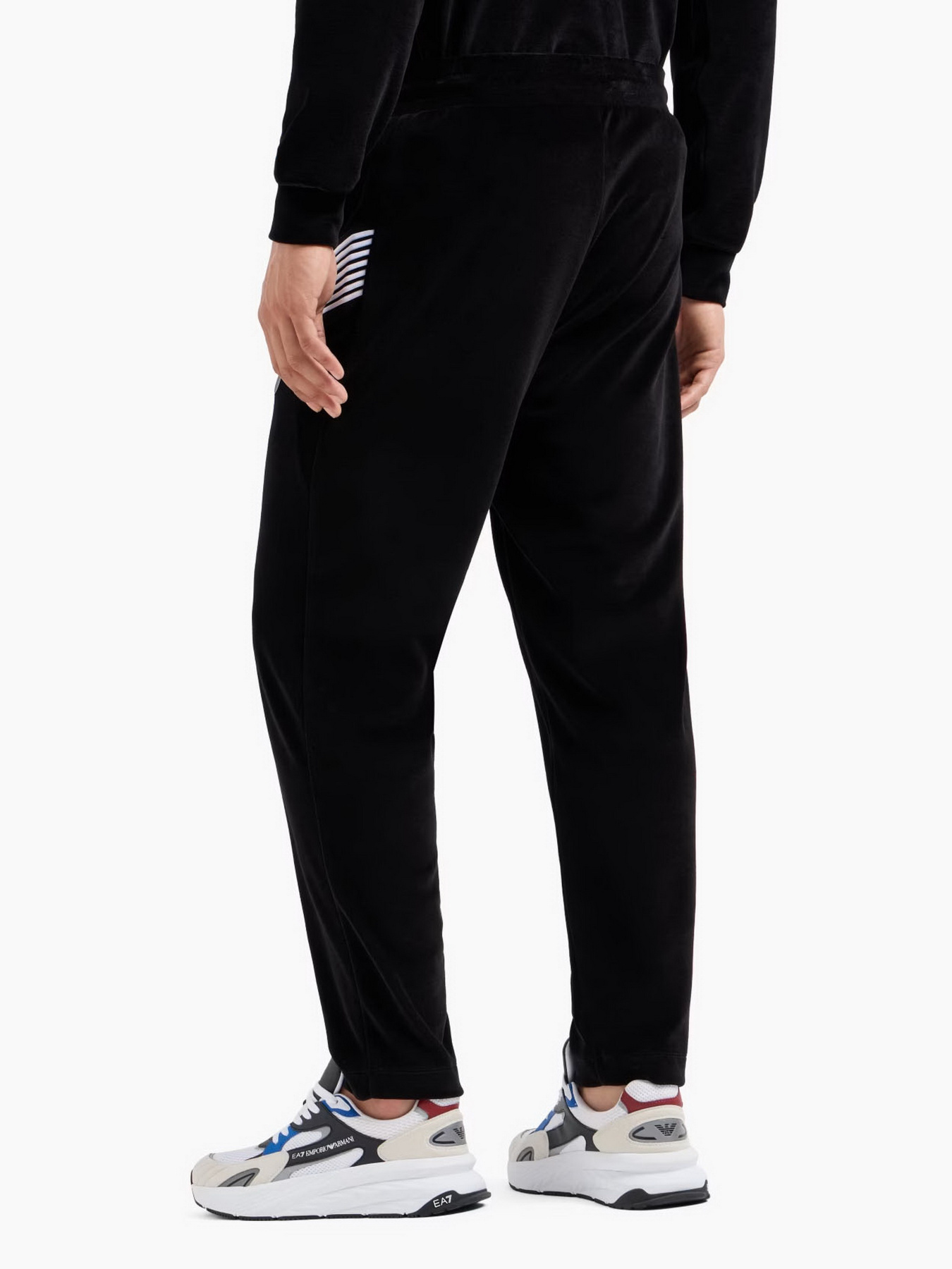 Штаны спортивные EA7 Soccer модель 6DPP80-PJLXZ-1200 Фото