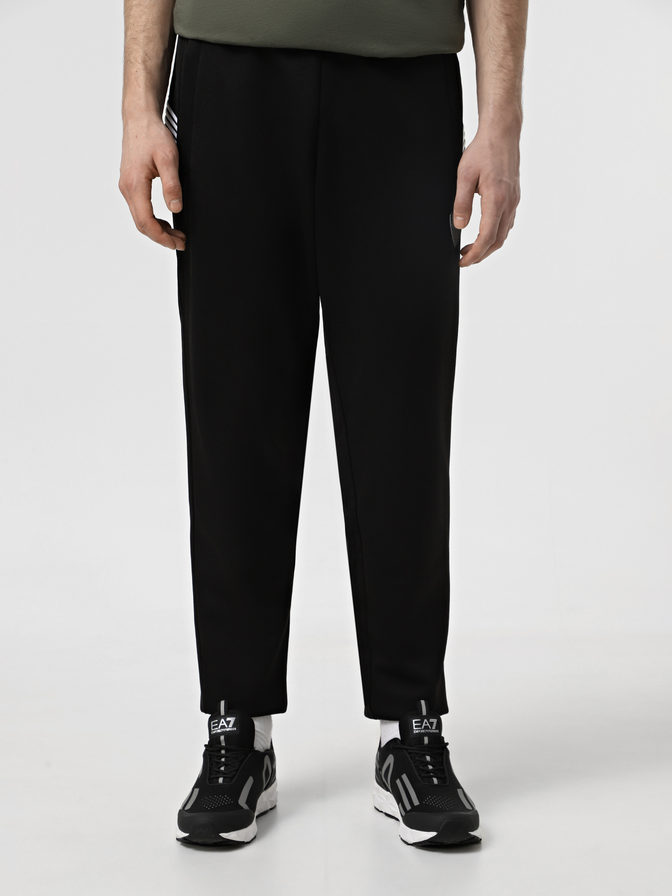 Штаны спортивные EA7 Soccer модель 6DPP93-PJMTZ-1200 Фото