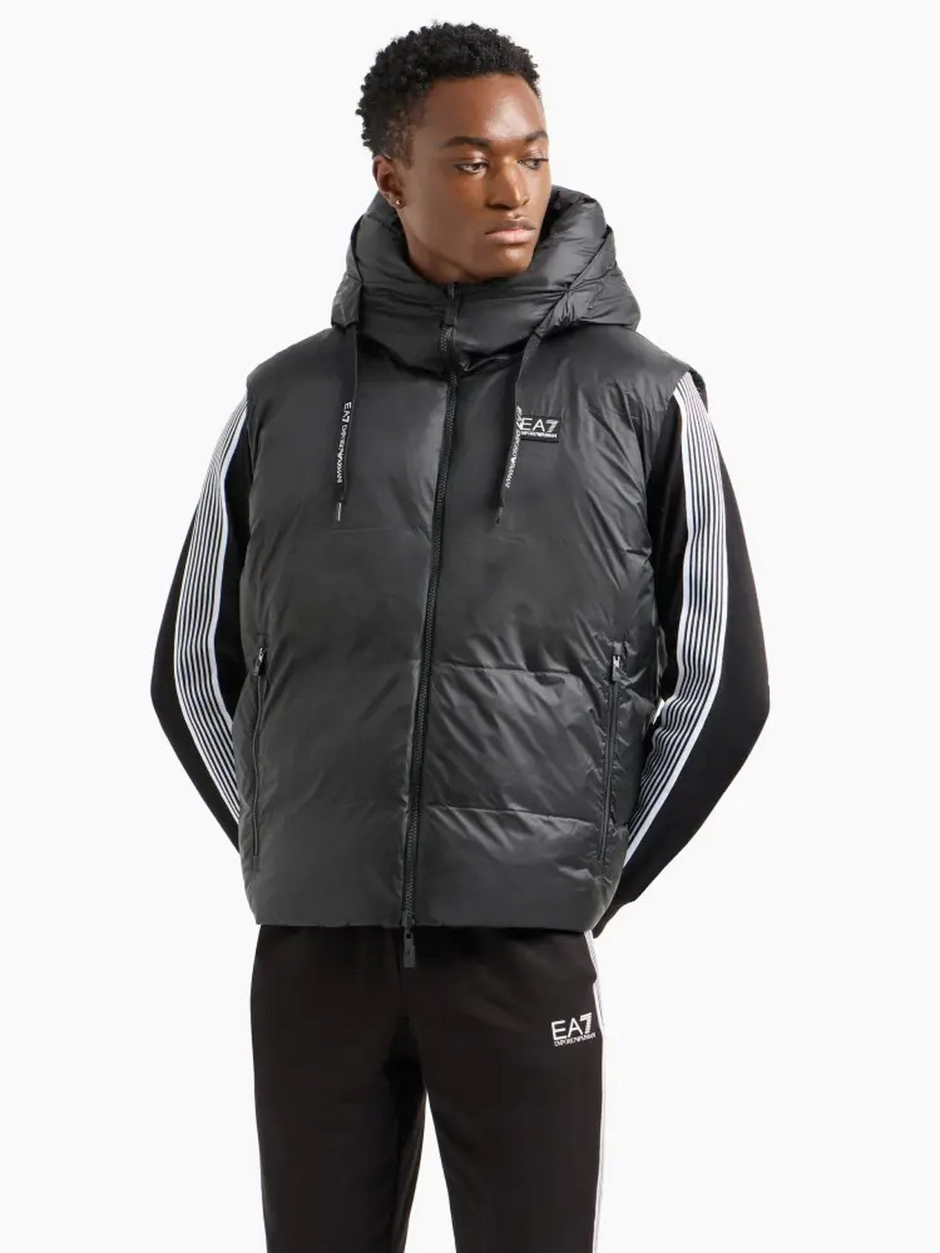 Утеплений жилет EA7 модель 6DPQ03-PNGAZ-1200 Фото