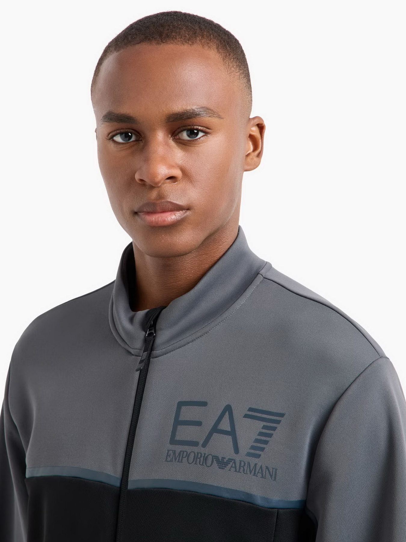 Спортивний костюм EA7 Athletic Colour Block модель 6DPV61-PJ16Z-1200 Спортивний костюм EA7 Athletic Colour Block модель 6DPV61-PJ16Z-1200 Фото