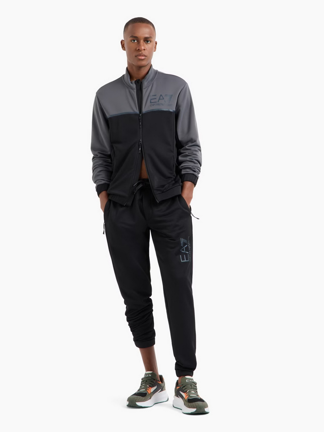 Спортивний костюм EA7 Athletic Colour Block модель 6DPV61-PJ16Z-1200 Спортивний костюм EA7 Athletic Colour Block модель 6DPV61-PJ16Z-1200 Фото