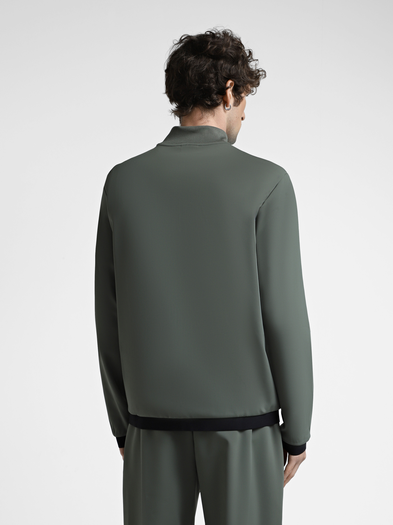 Кофта EA7 Gold Label модель 7M000034-AF10343-U8100 Фото