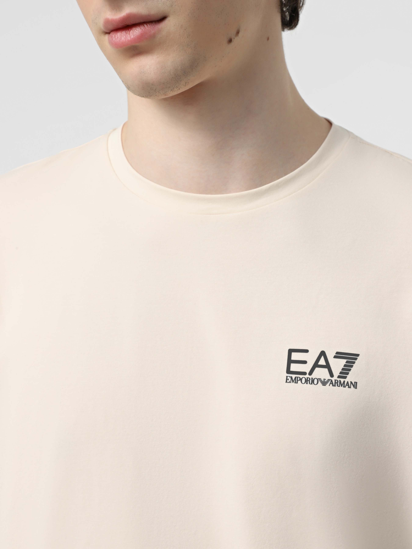 Футболка EA7 модель 8NPT26-PJVQZ-1713 Футболка EA7 модель 8NPT26-PJVQZ-1713 Фото