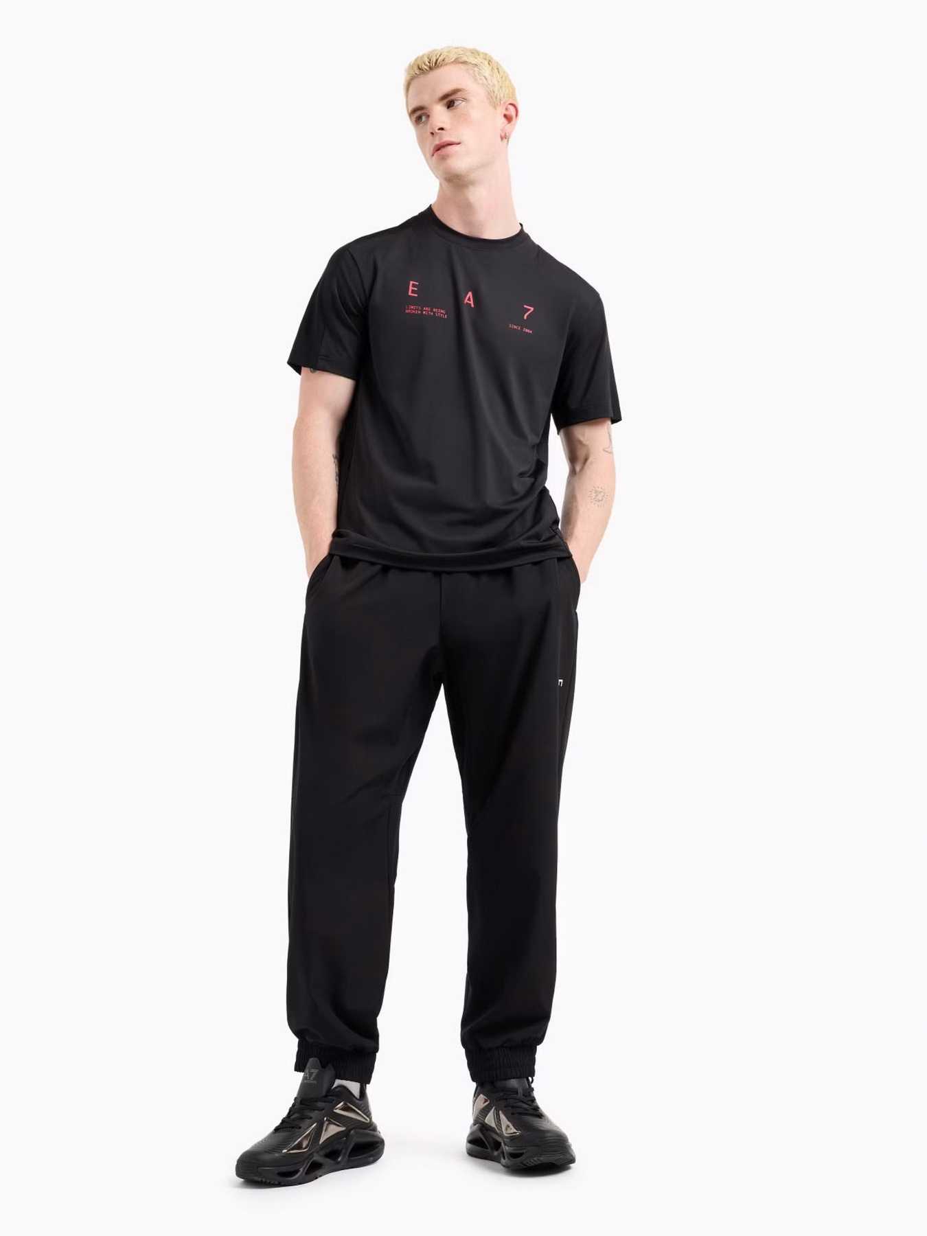 Футболка EA7 Graphic Series модель 7M000110-AF13802-UC001 Фото