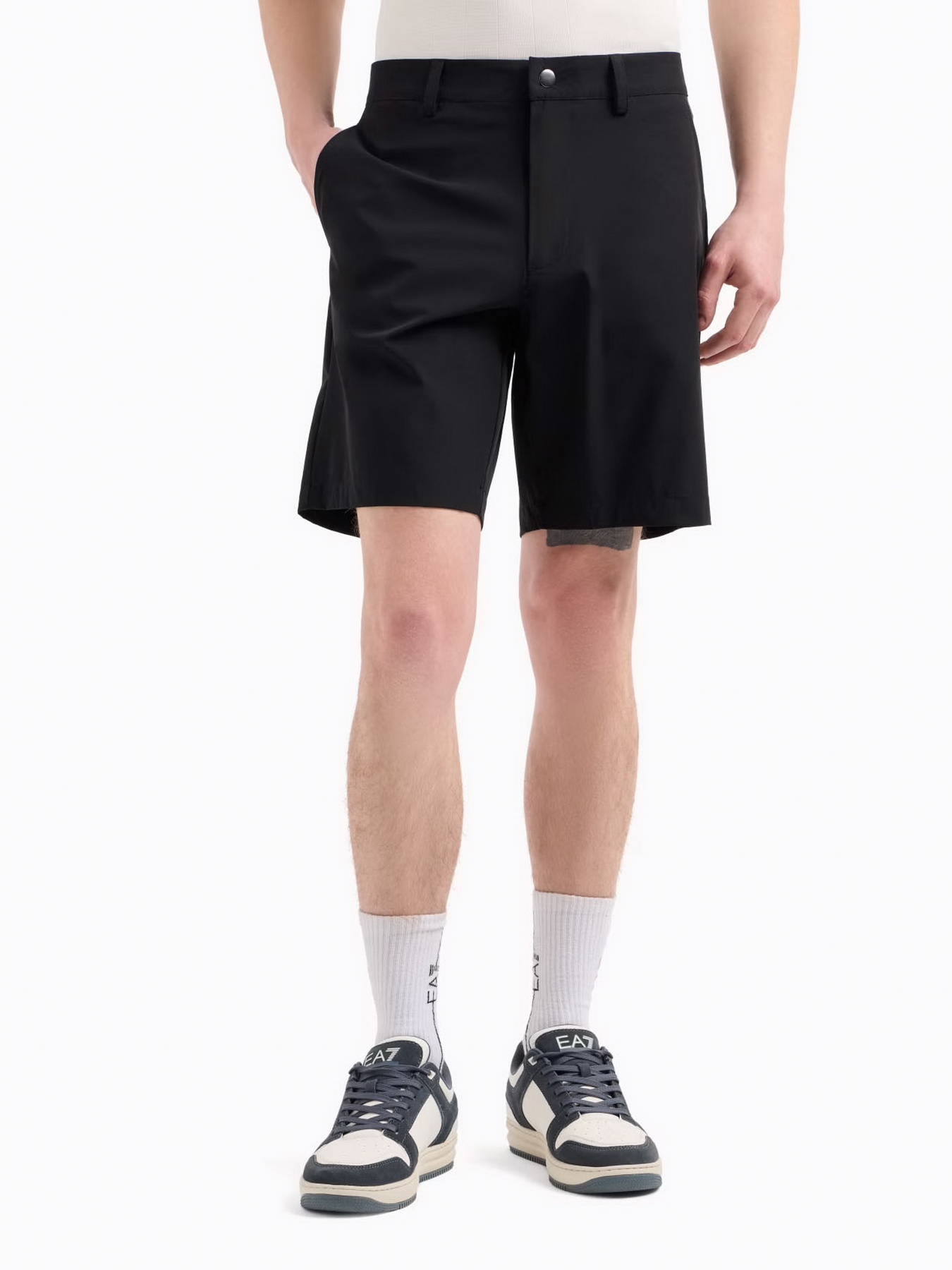 Шорты EA7 Golf Pro модель 7M000194-AF14589-UC001 Фото
