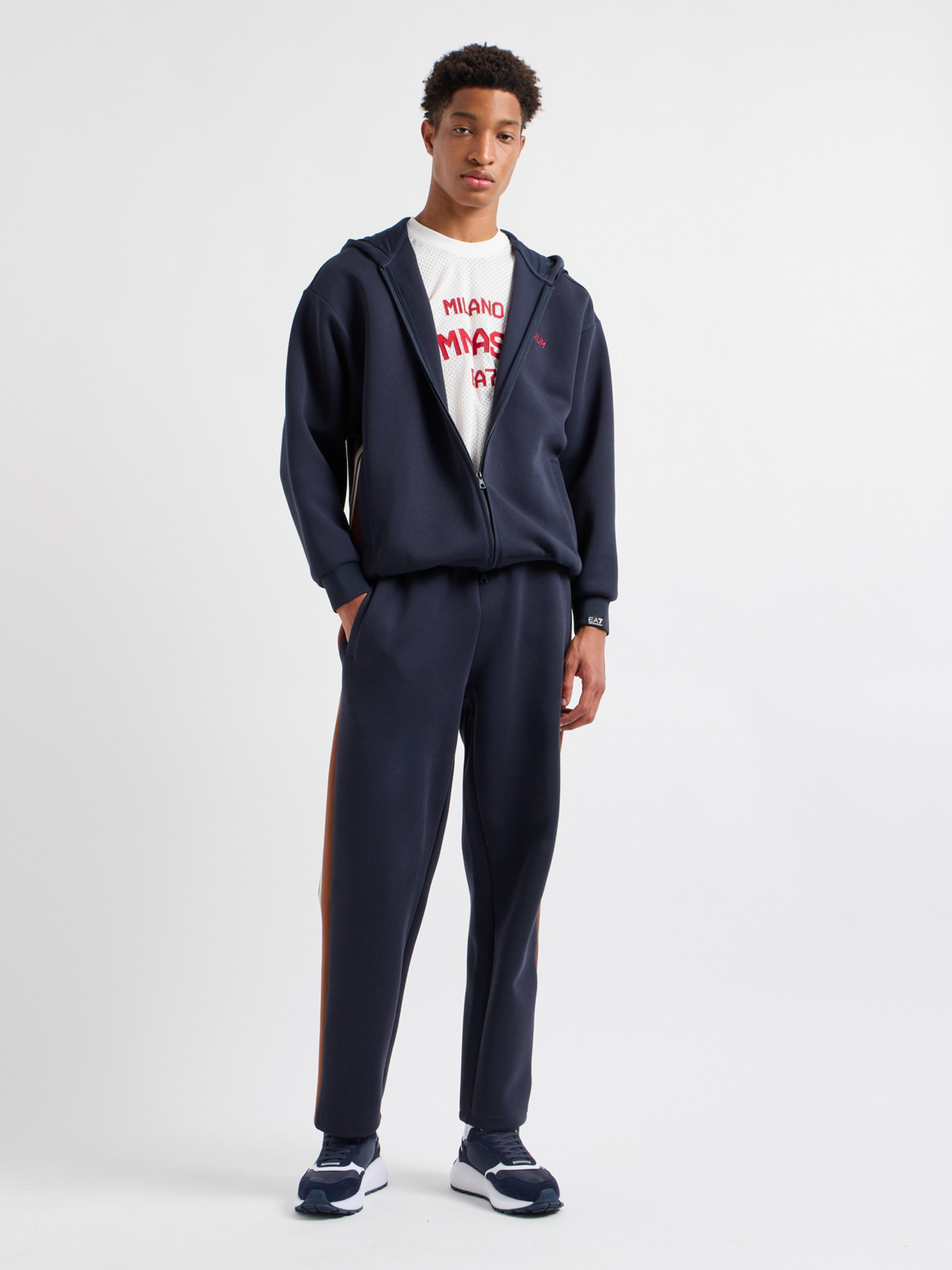 Футболка EA7 Club House модель 7M000249-AF13509-U0005 Фото