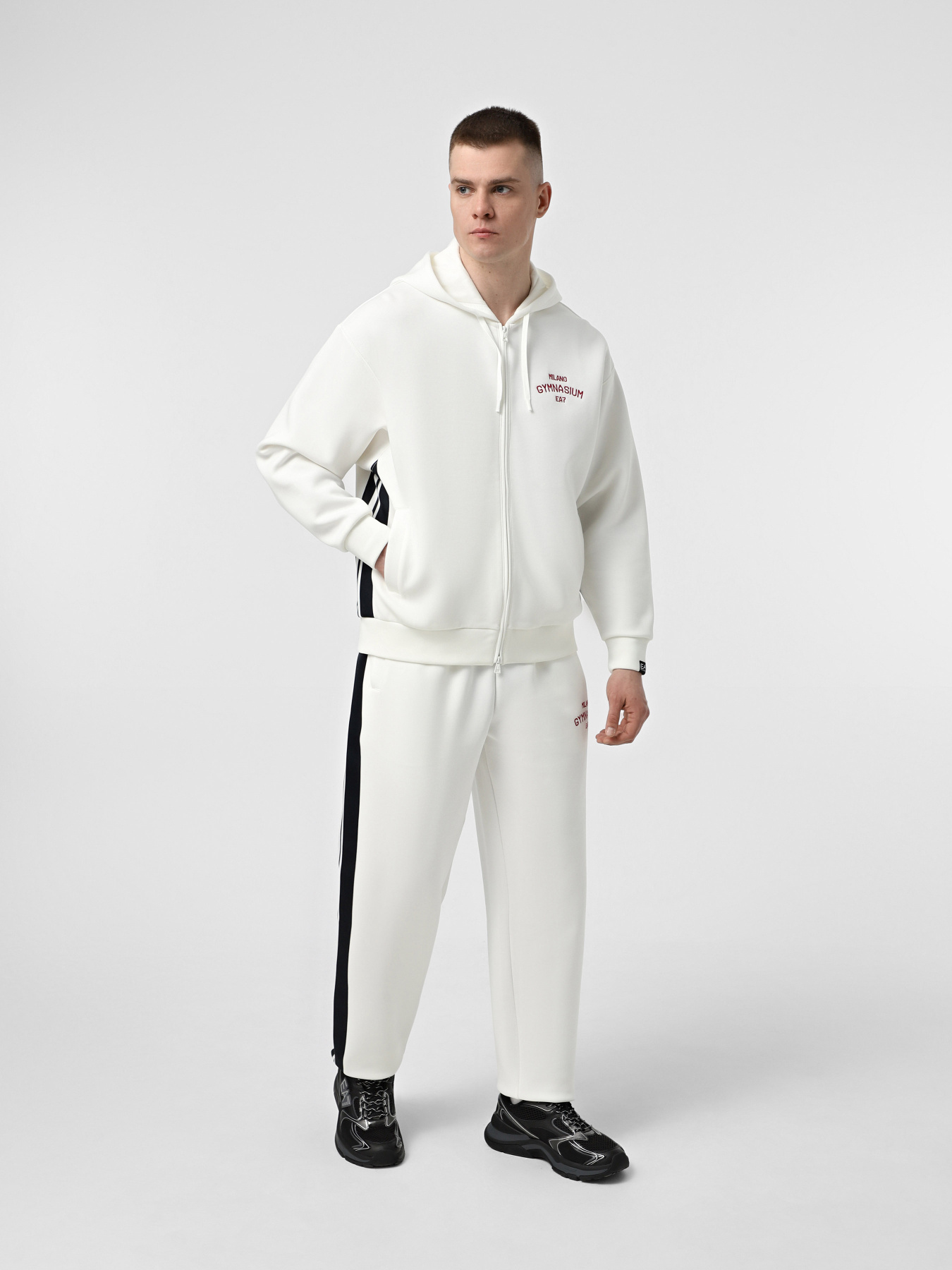 Штани спортивні EA7 Club House модель 7M000254-AF13538-U0005 Фото