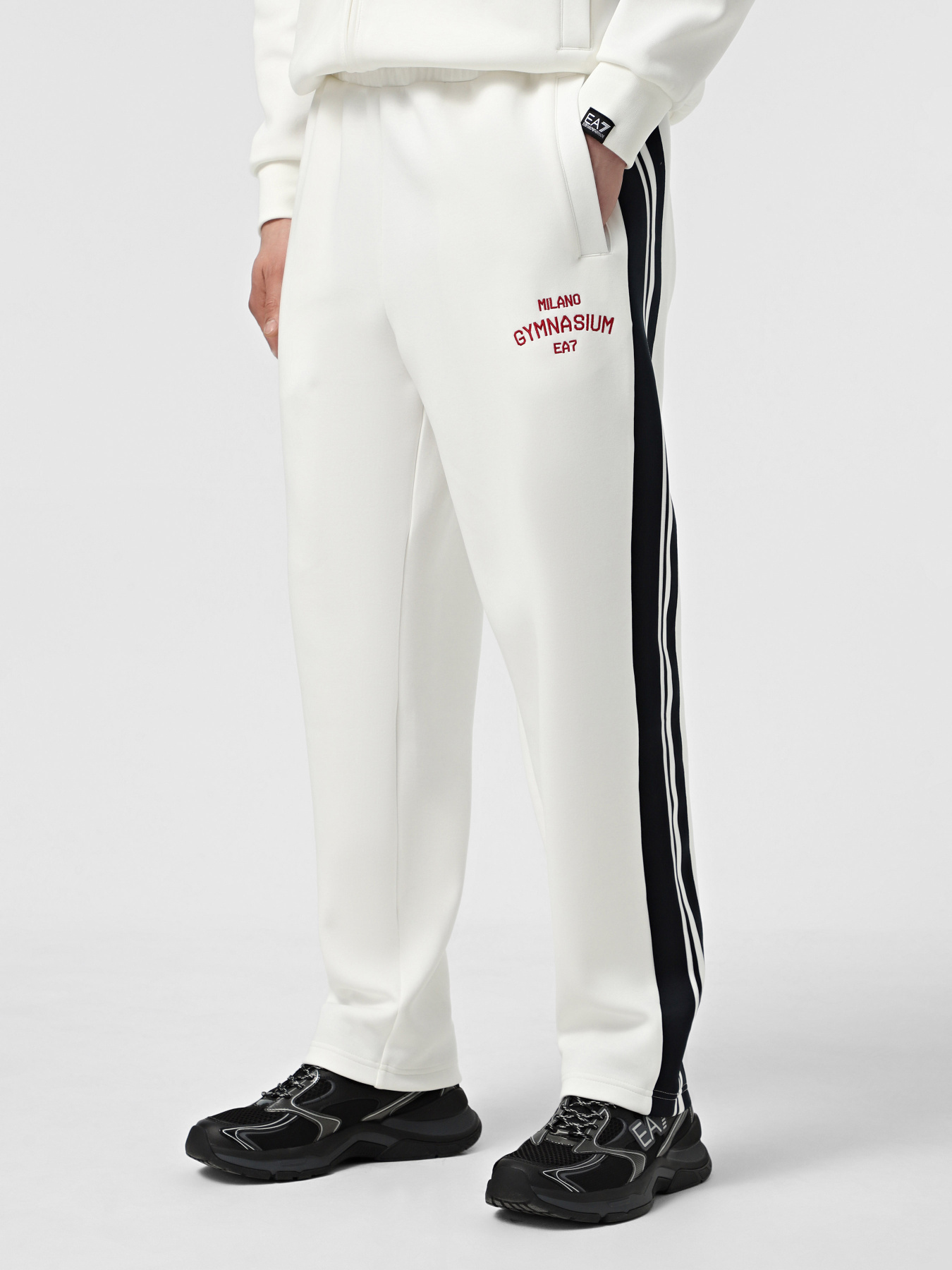 Спортивні штани EA7 Club House модель 7M000254-AF13538-U0005 Фото