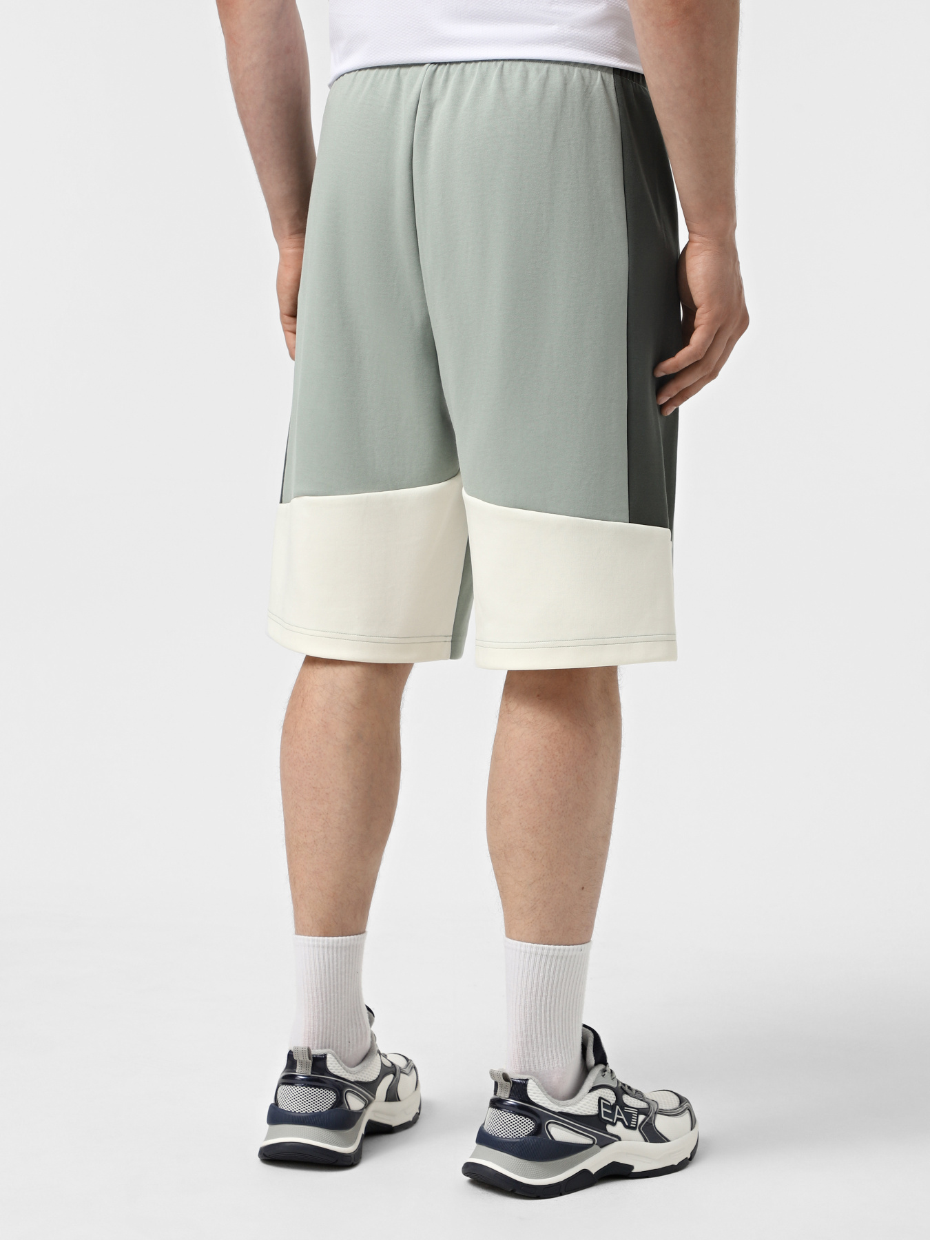 Шорти EA7 Summerblock модель 7M000280-AF12660-U9024 Фото