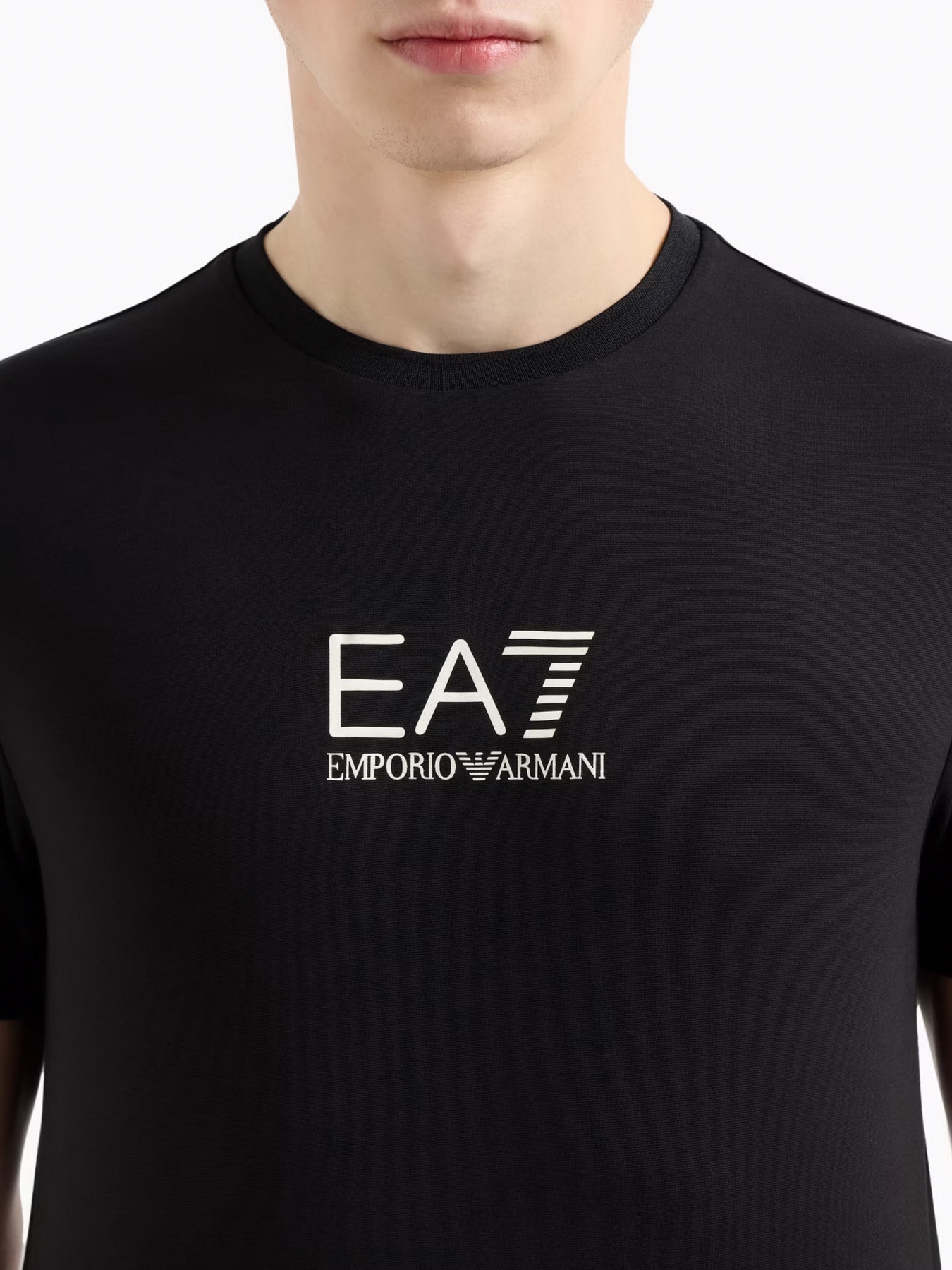 Футболка EA7 Gold Label модель 7M000301-AF13739-UC001 Футболка EA7 Gold Label модель 7M000301-AF13739-UC001 Фото