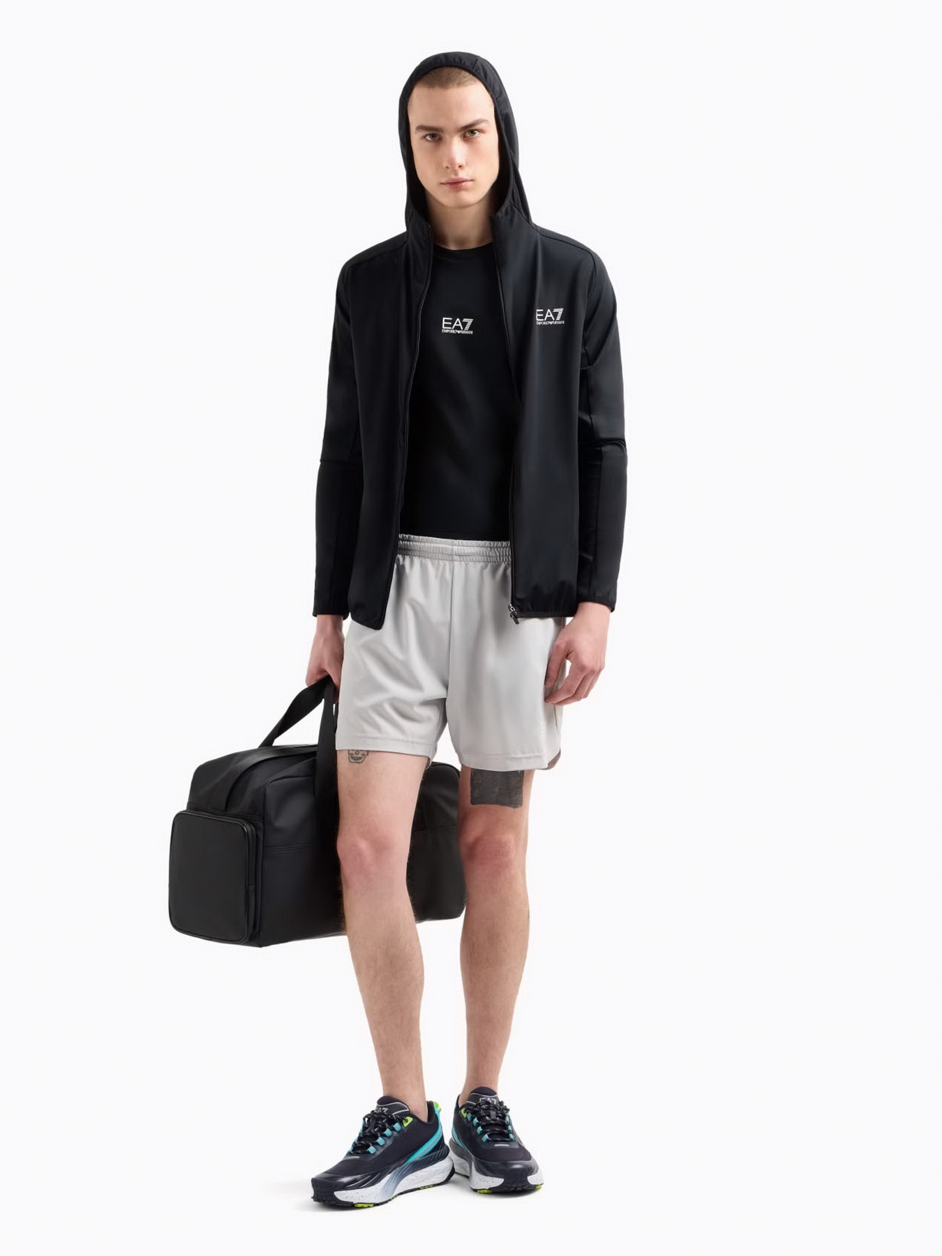 Шорти EA7 Vigor 7 модель 8NPS09-PNBXZ-U8011 Фото