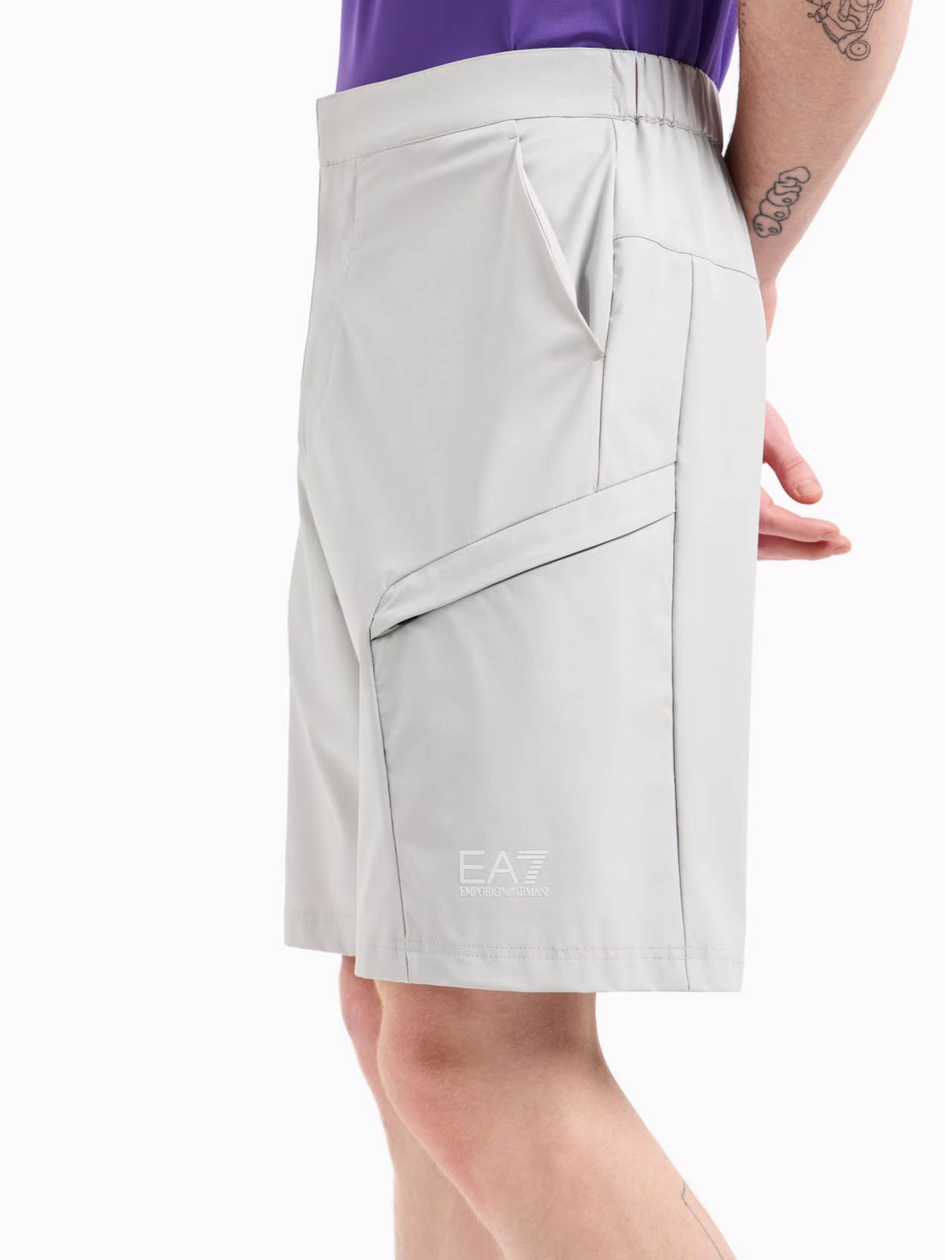 Шорти EA7 Ventus7 модель 7M000073-AF13392-U8011 Фото