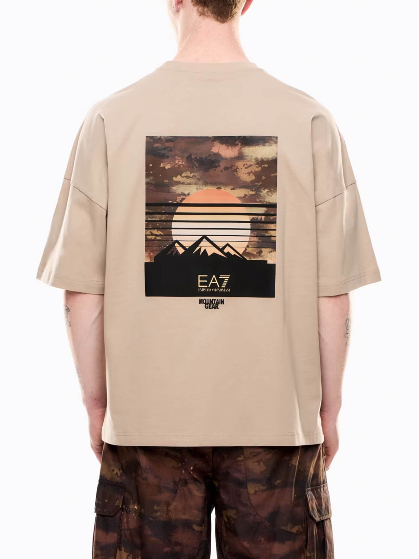 Футболка EA7 Urban Escape модель 7M000081-AF12874-U6155 Фото