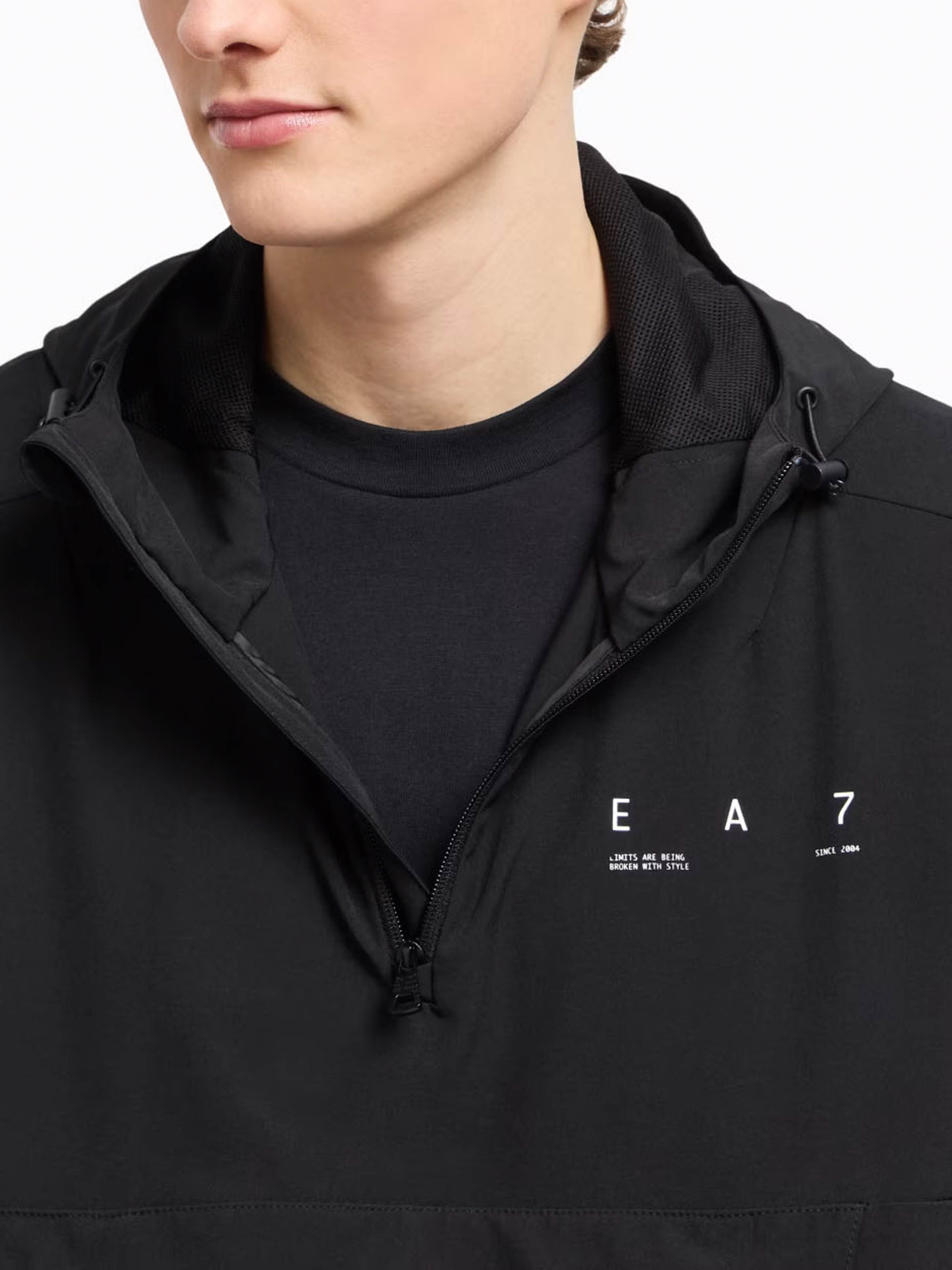Анорак EA7 Graphic Series модель 7M000114-AF13417-UC001 Фото