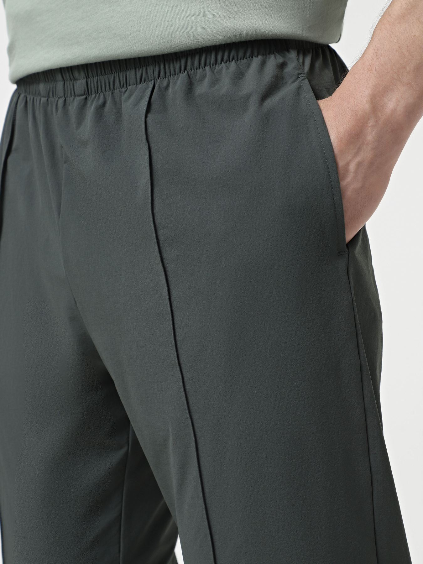 Штаны спортивные EA7 Golf Pro модель 7M000199-AF13554-U8109 Фото