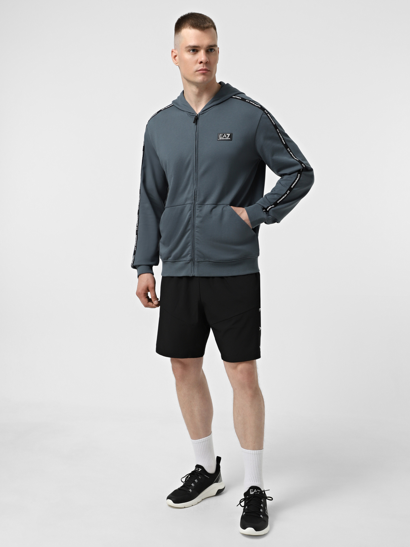 Кофта EA7 Logo Series модель 7M001038-AF10380-U8106 Фото