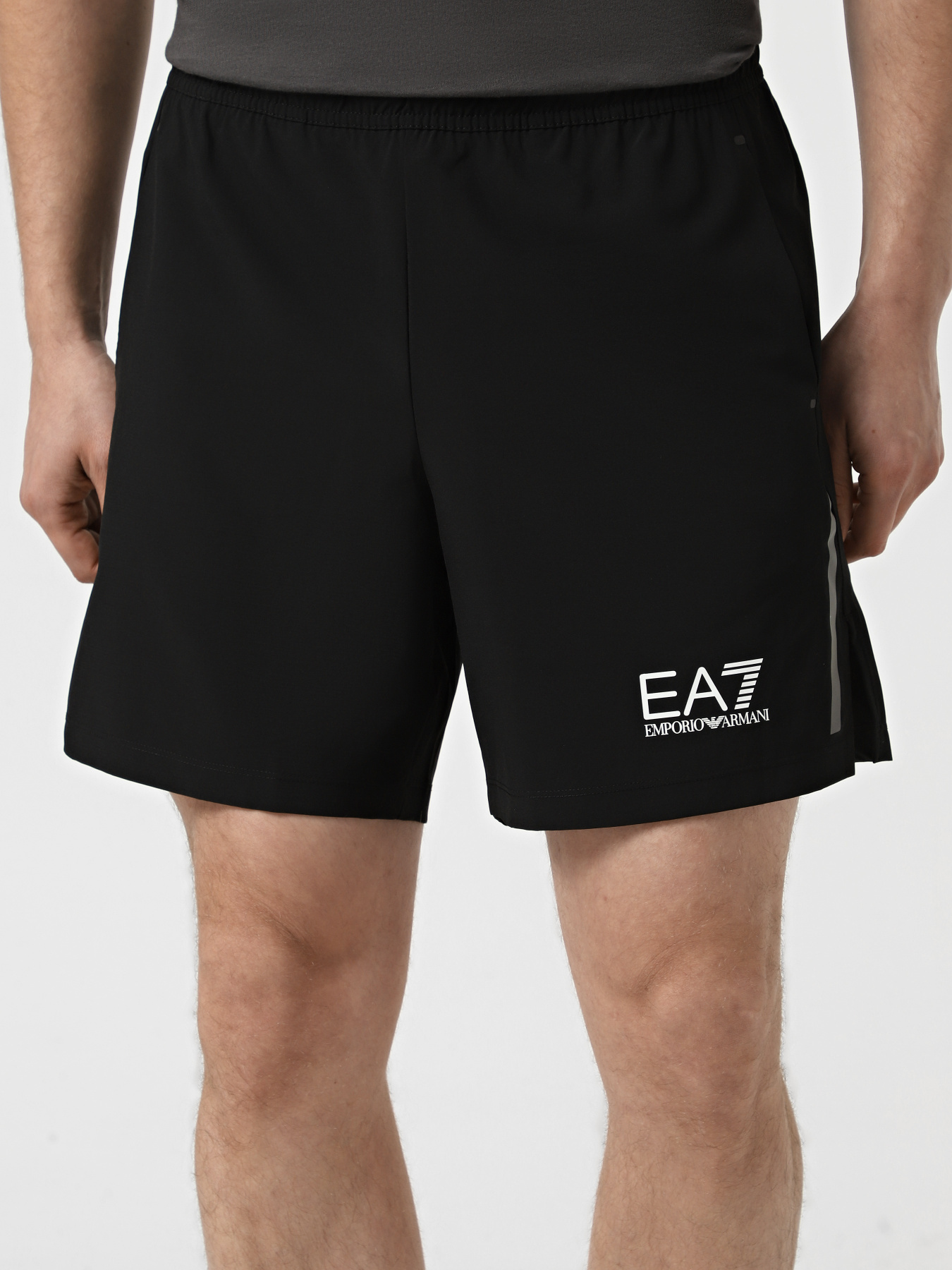 Шорти EA7 модель 7M001720-AF17683-UC001 Фото