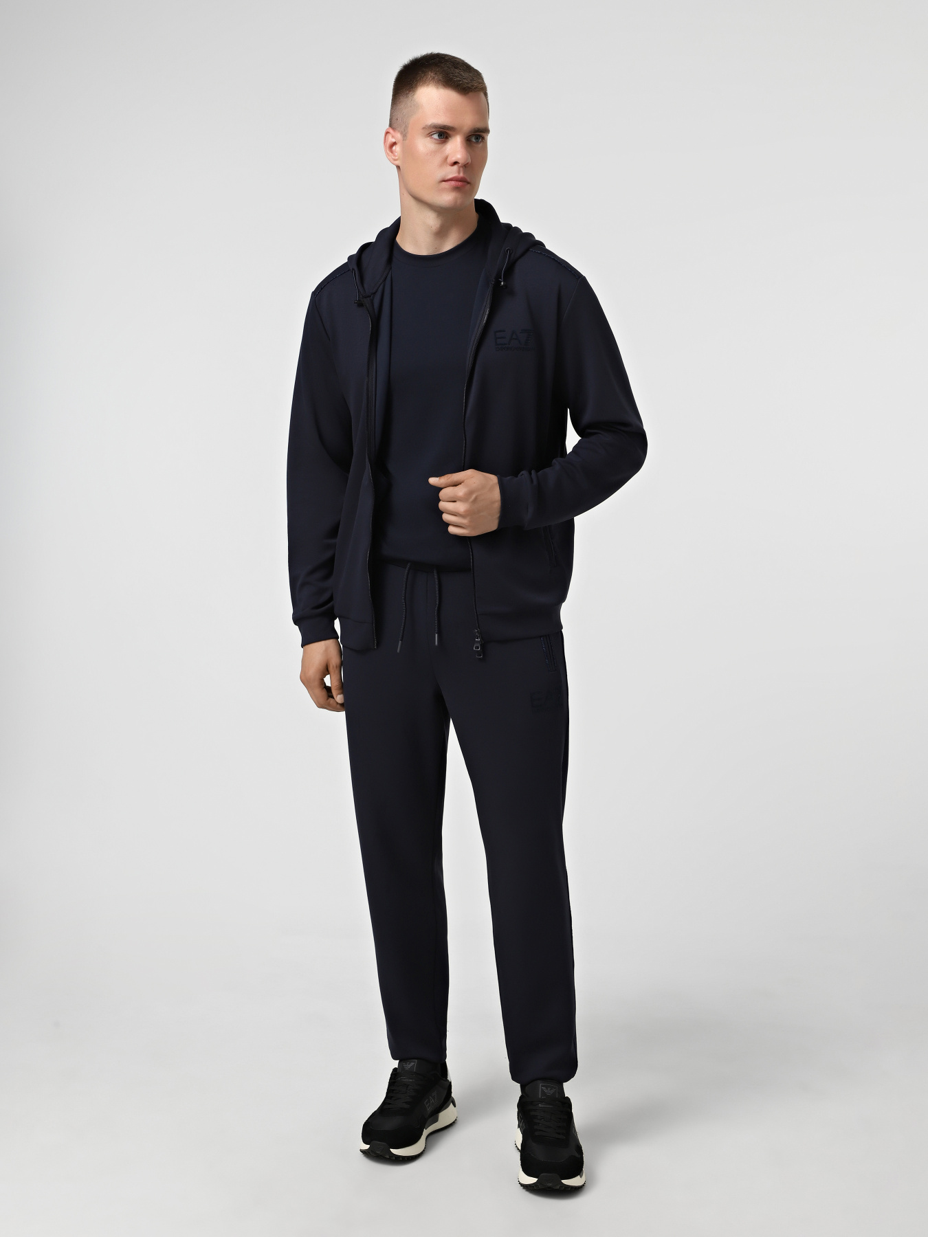 Штани спортивні EA7 модель 7M000761-AF13865-UB102 Фото