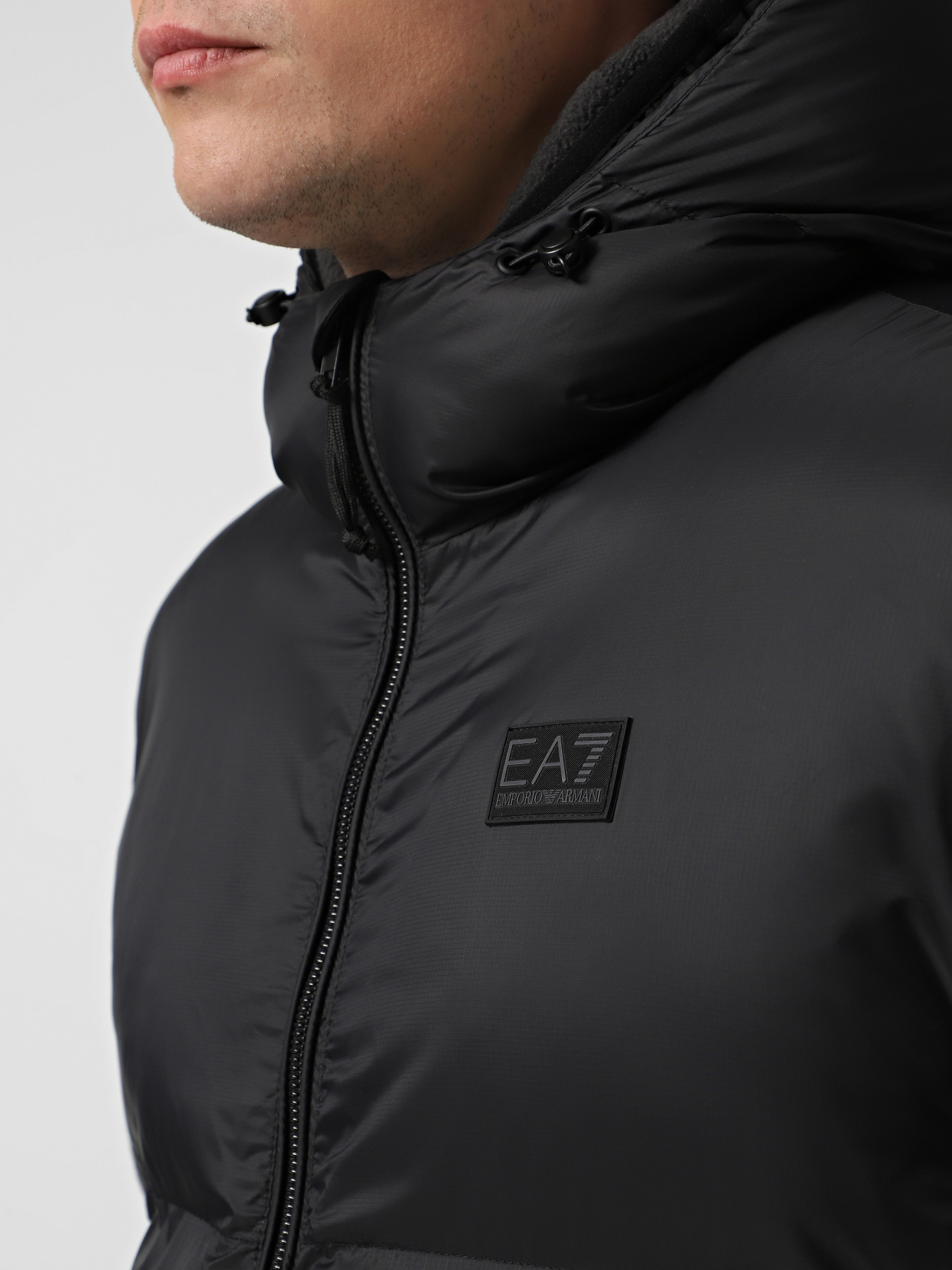 Жилет EA7 модель 7M000693-AF15956-UC001 Фото