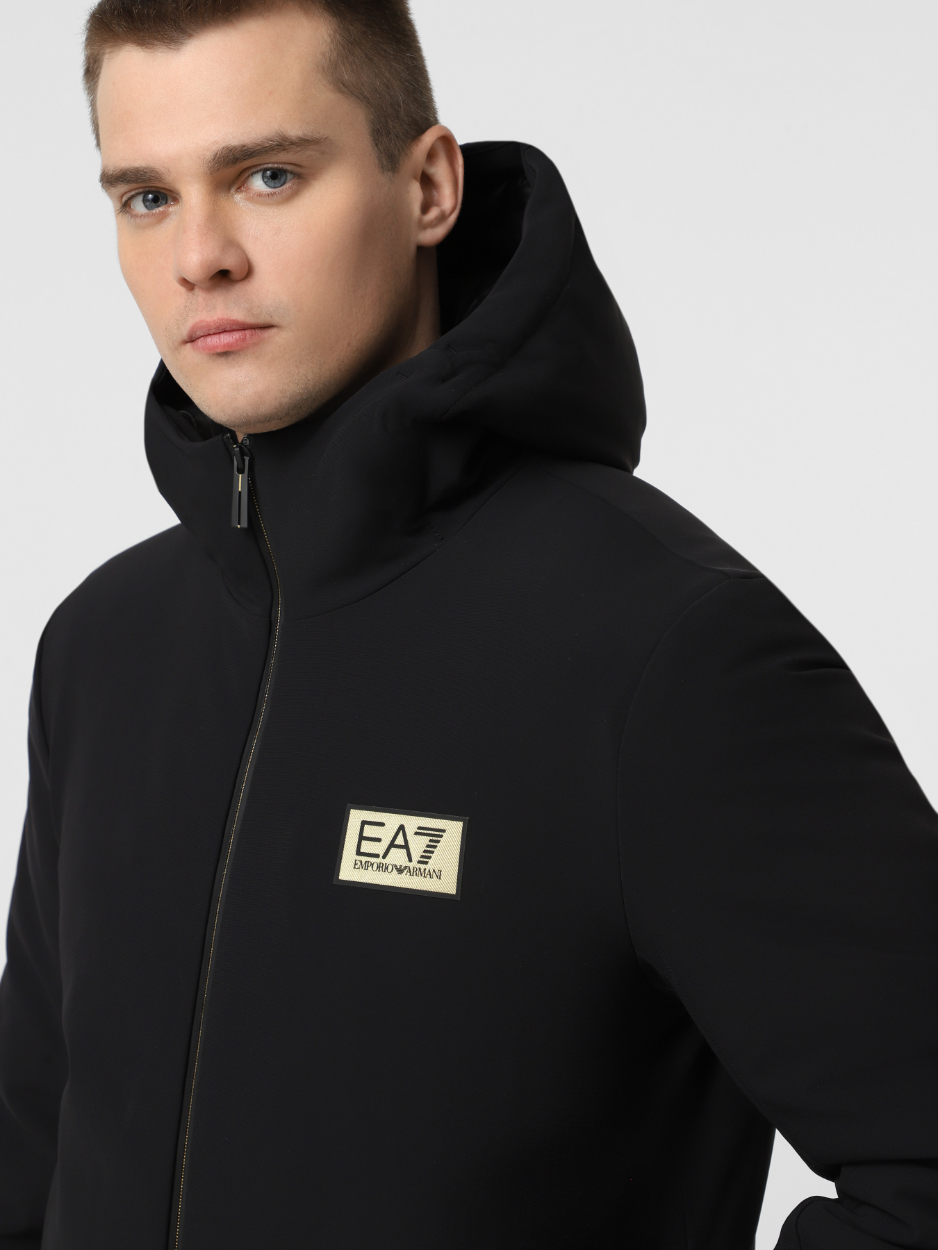 Зимняя куртка EA7 модель 7M001020-AF13563-UC001 Фото