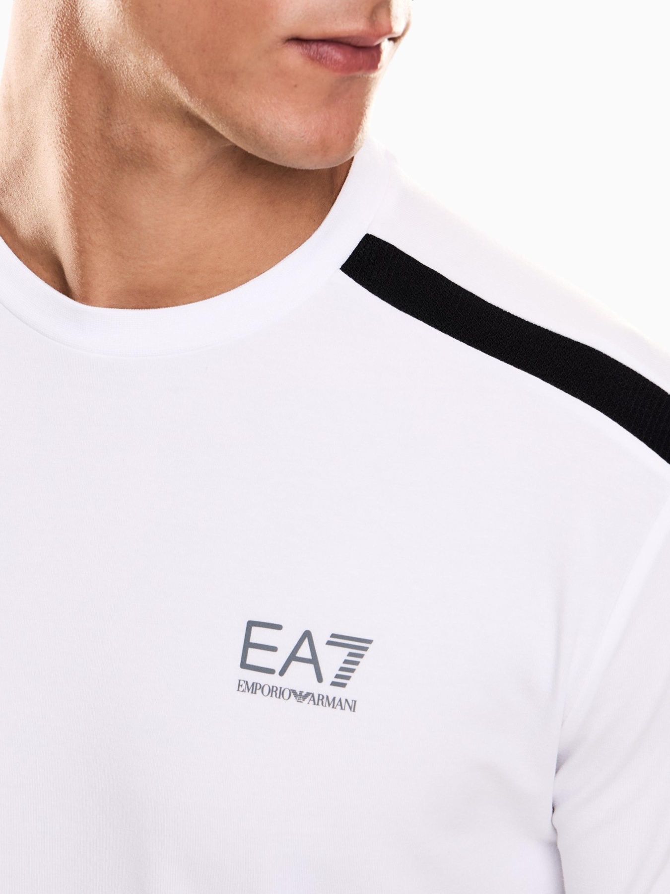 Футболка EA7 модель 7M000656-AF13956-U0002 Фото