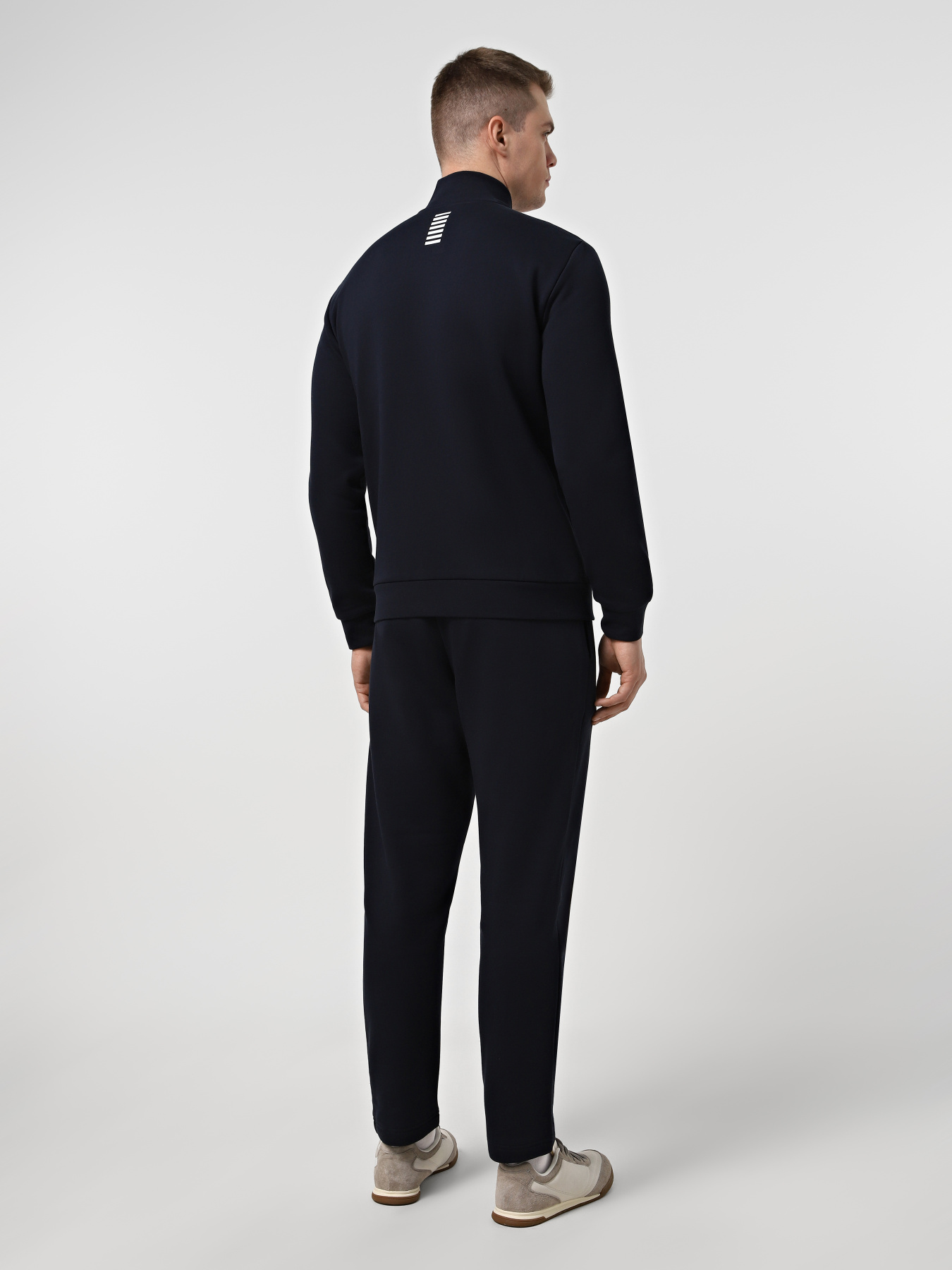 Спортивный костюм EA7 модель 8NPV67-PJVTZ-1562 Фото